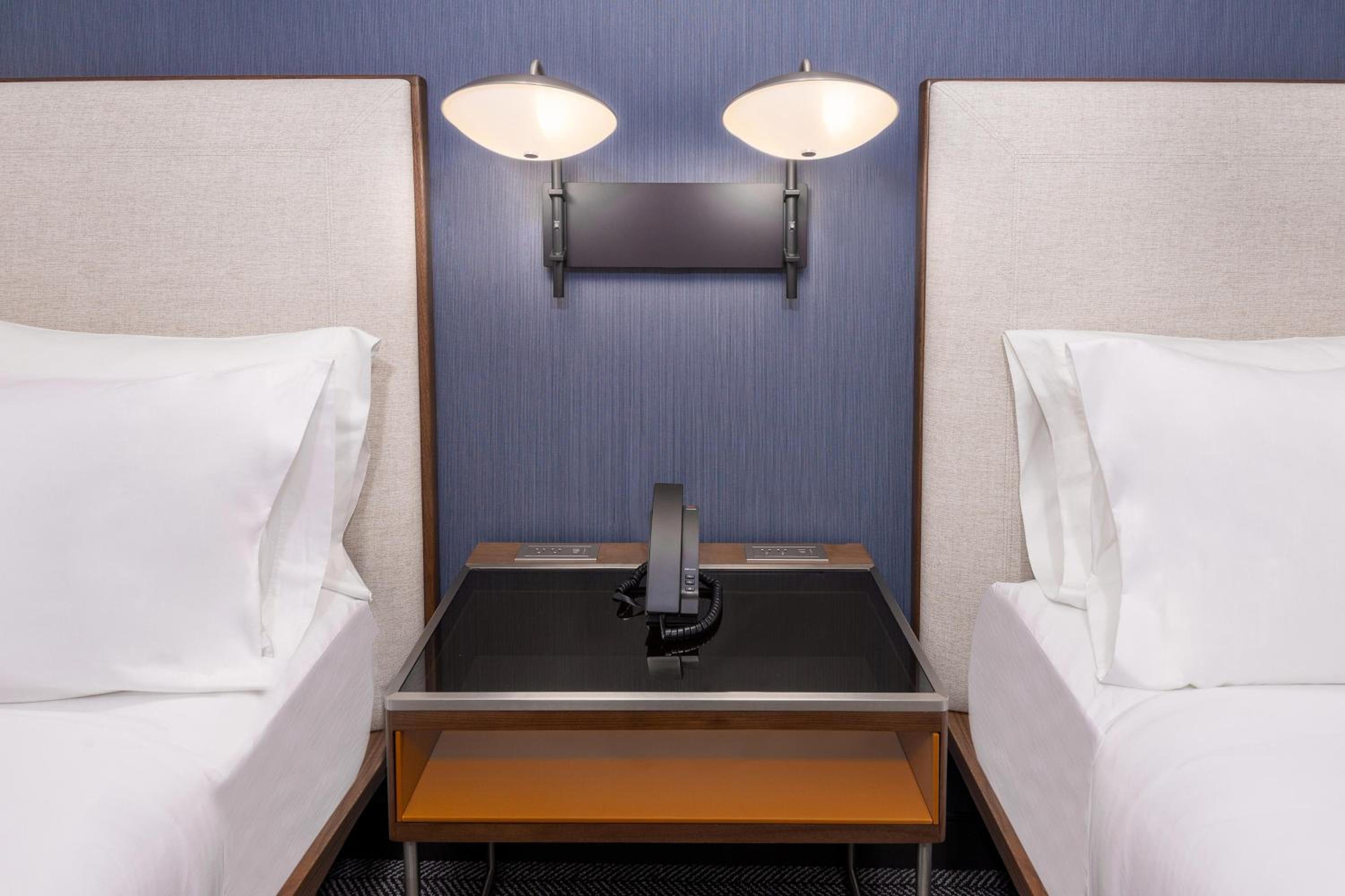Double Queen Room - Photo 4