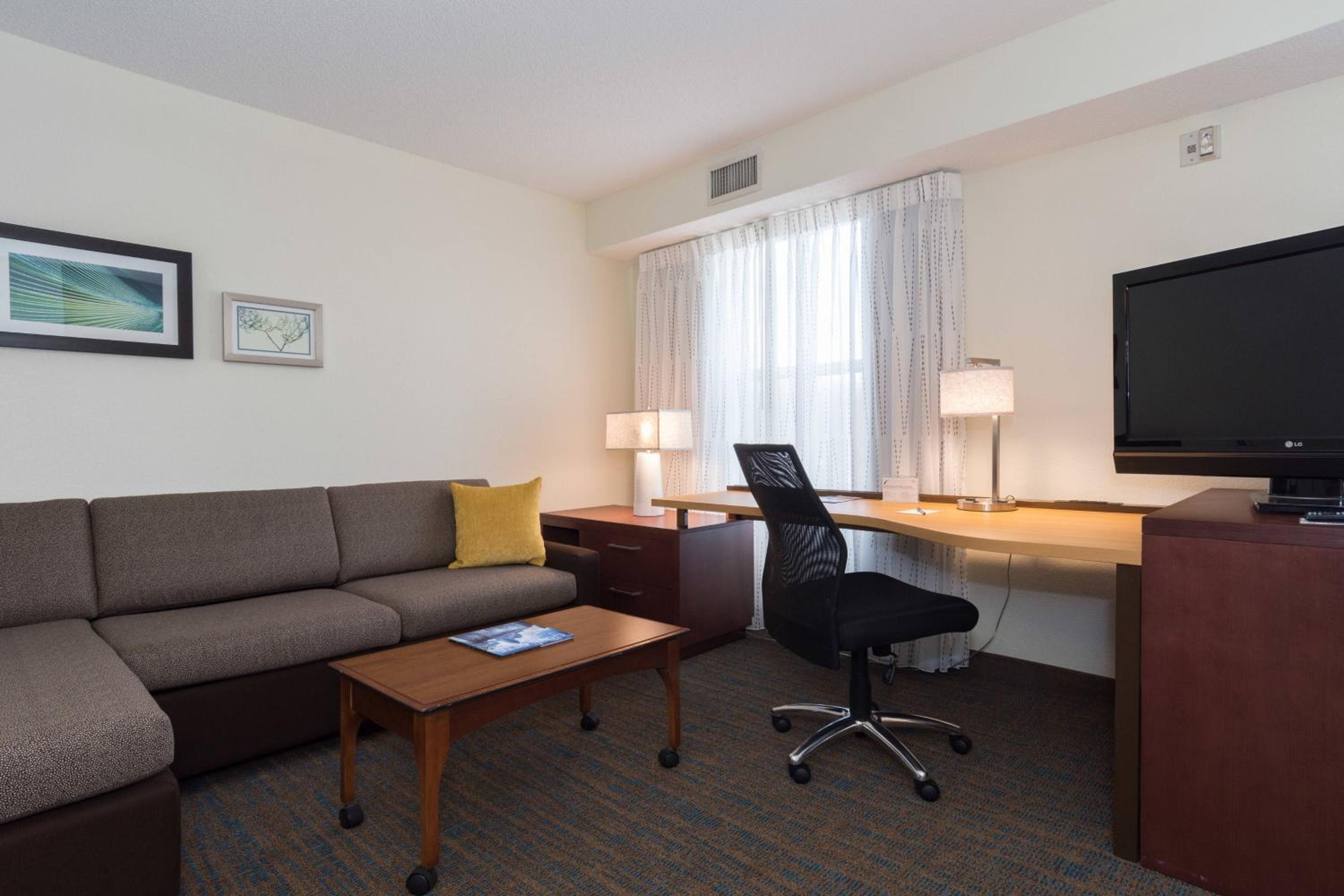 One-Bedroom Suite