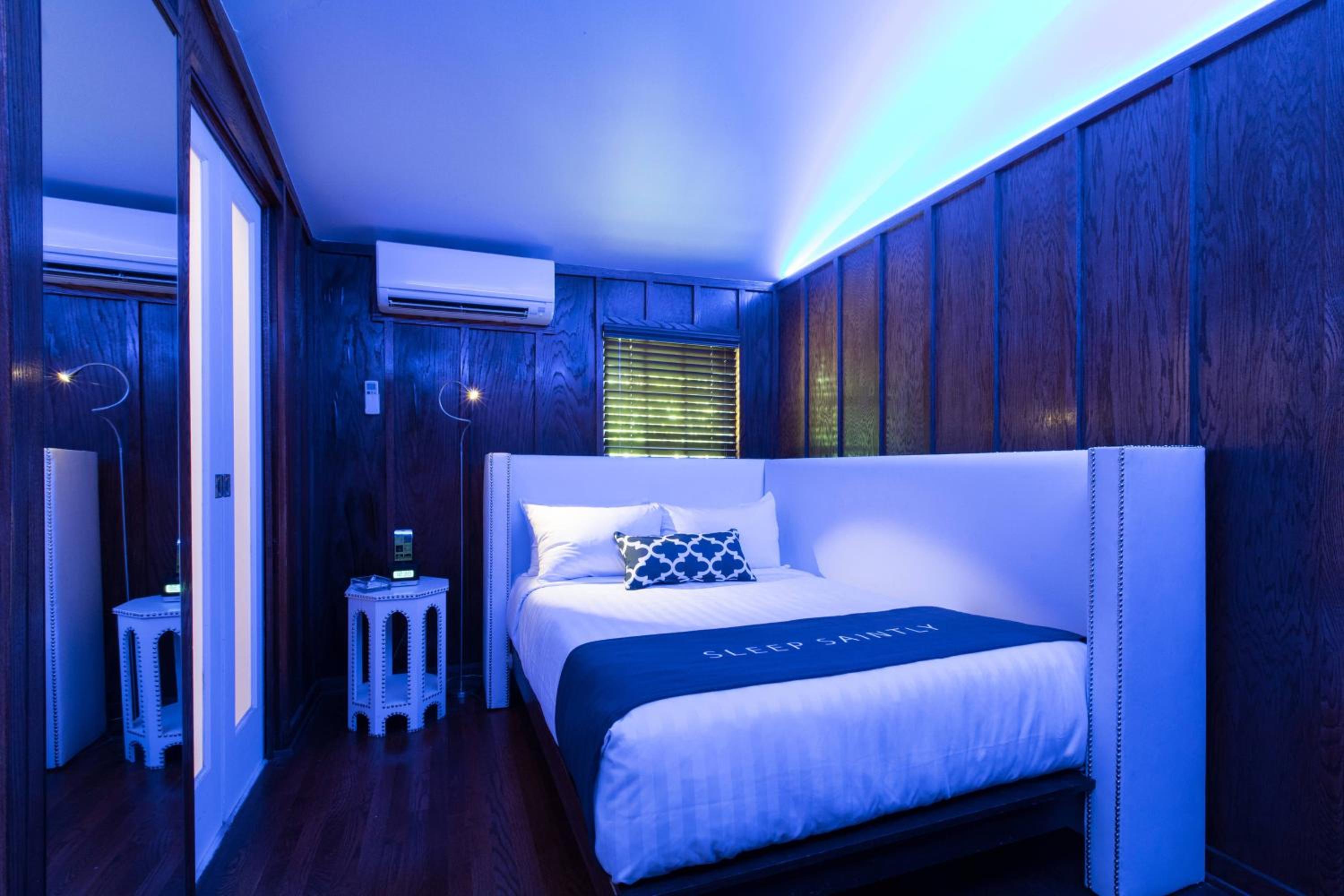 Small Double Room photo 3