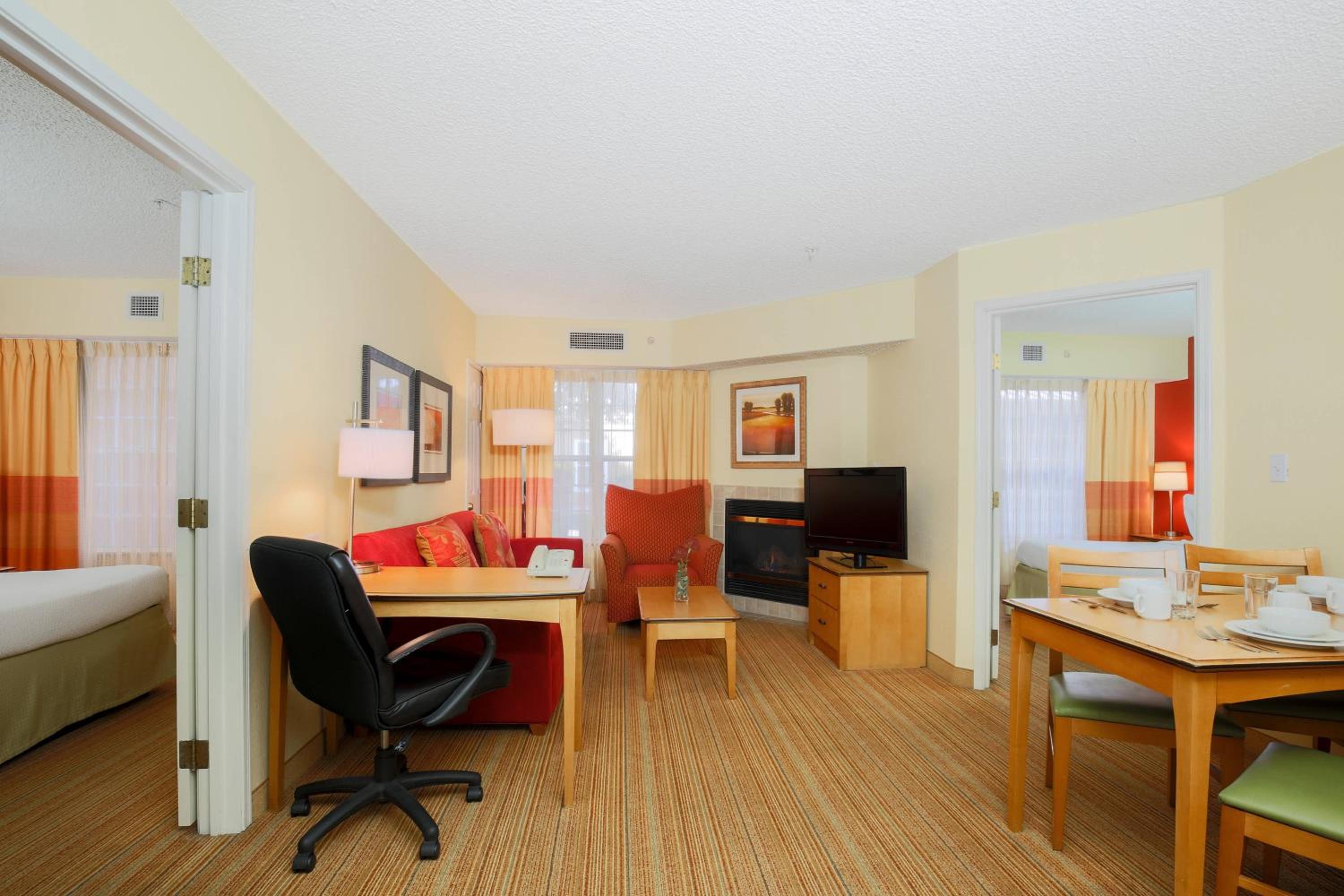 Two-Bedroom Suite - Photo 1