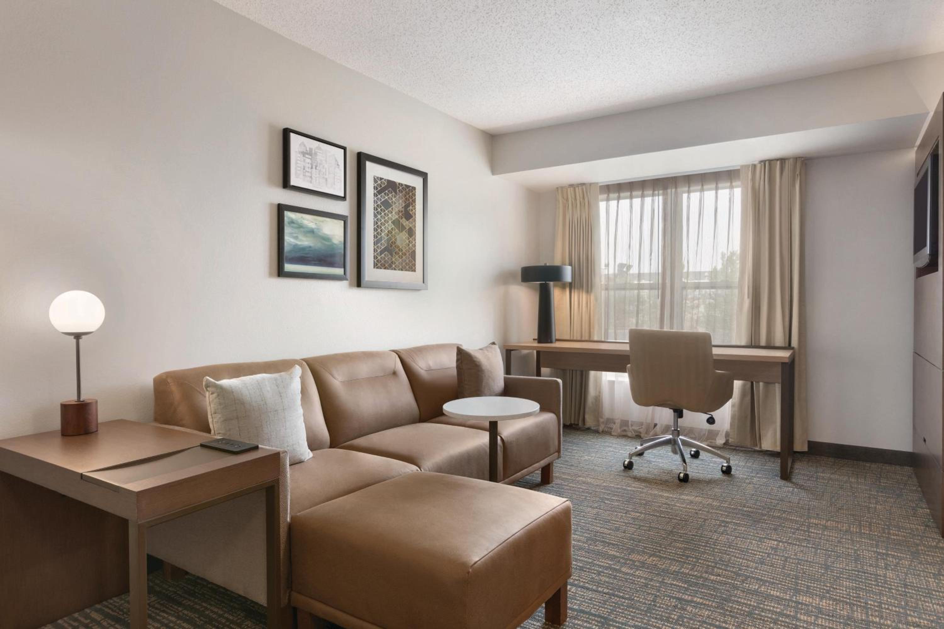One-Bedroom Queen Suite - Photo 1