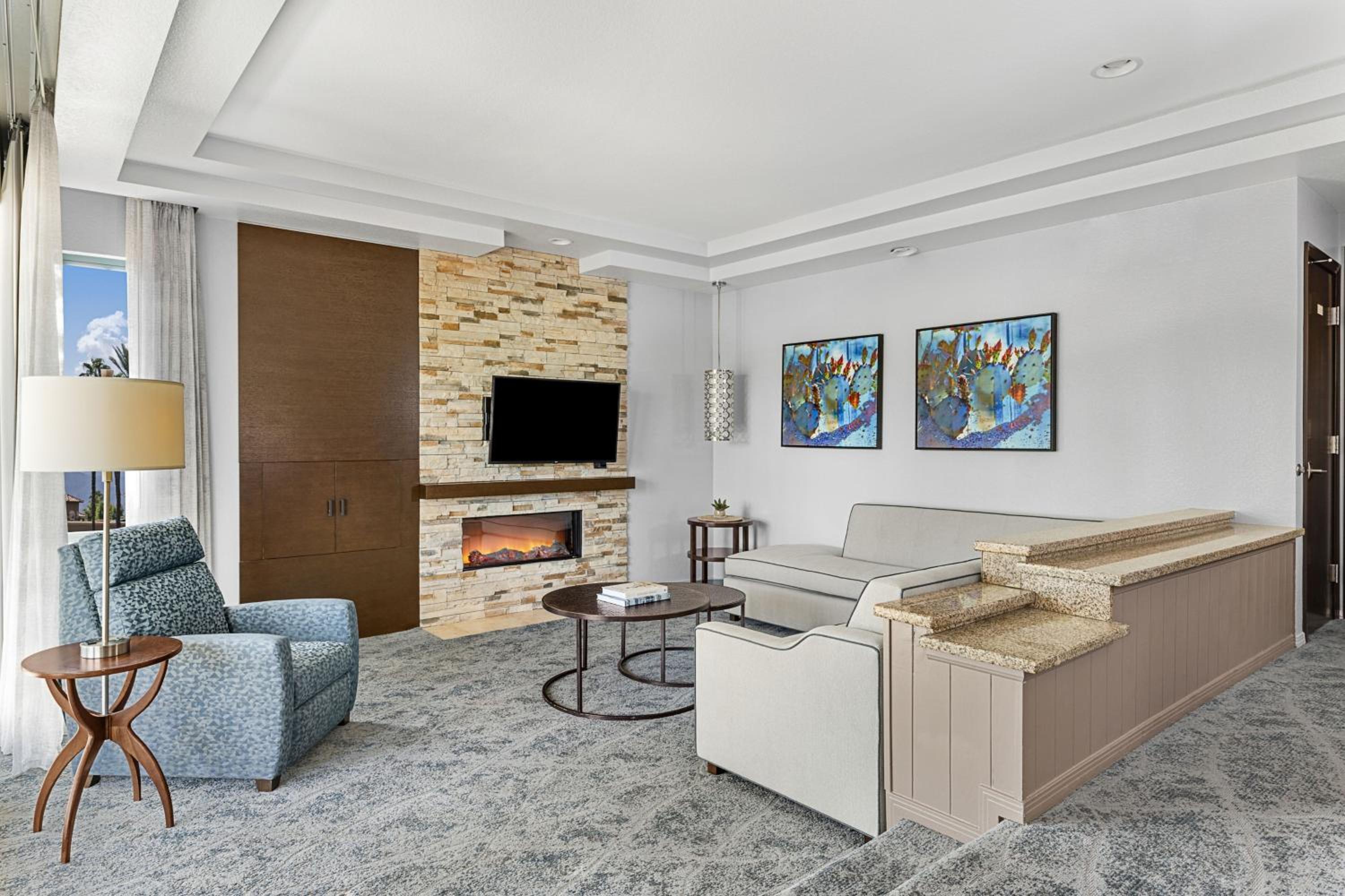 One-Bedroom Villa - Photo 2