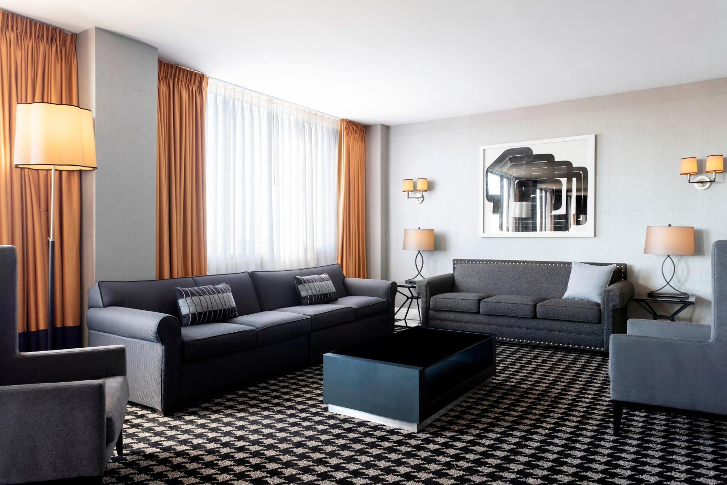 Presidential Suite, 1 King, Top floor photo 1