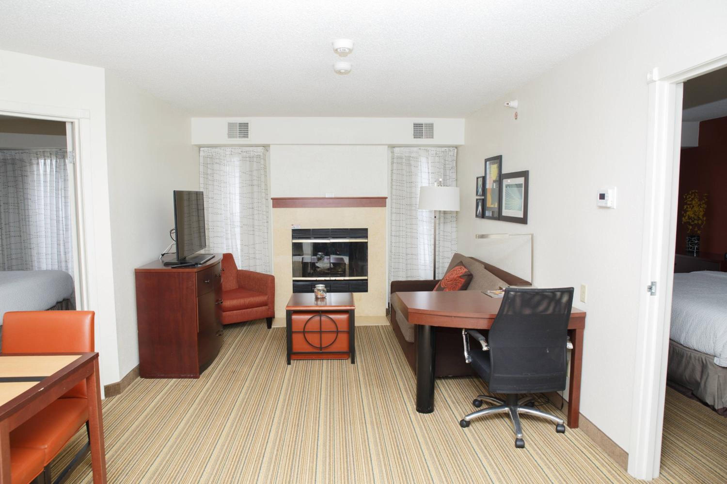 Two-Bedroom Suite - Photo 1