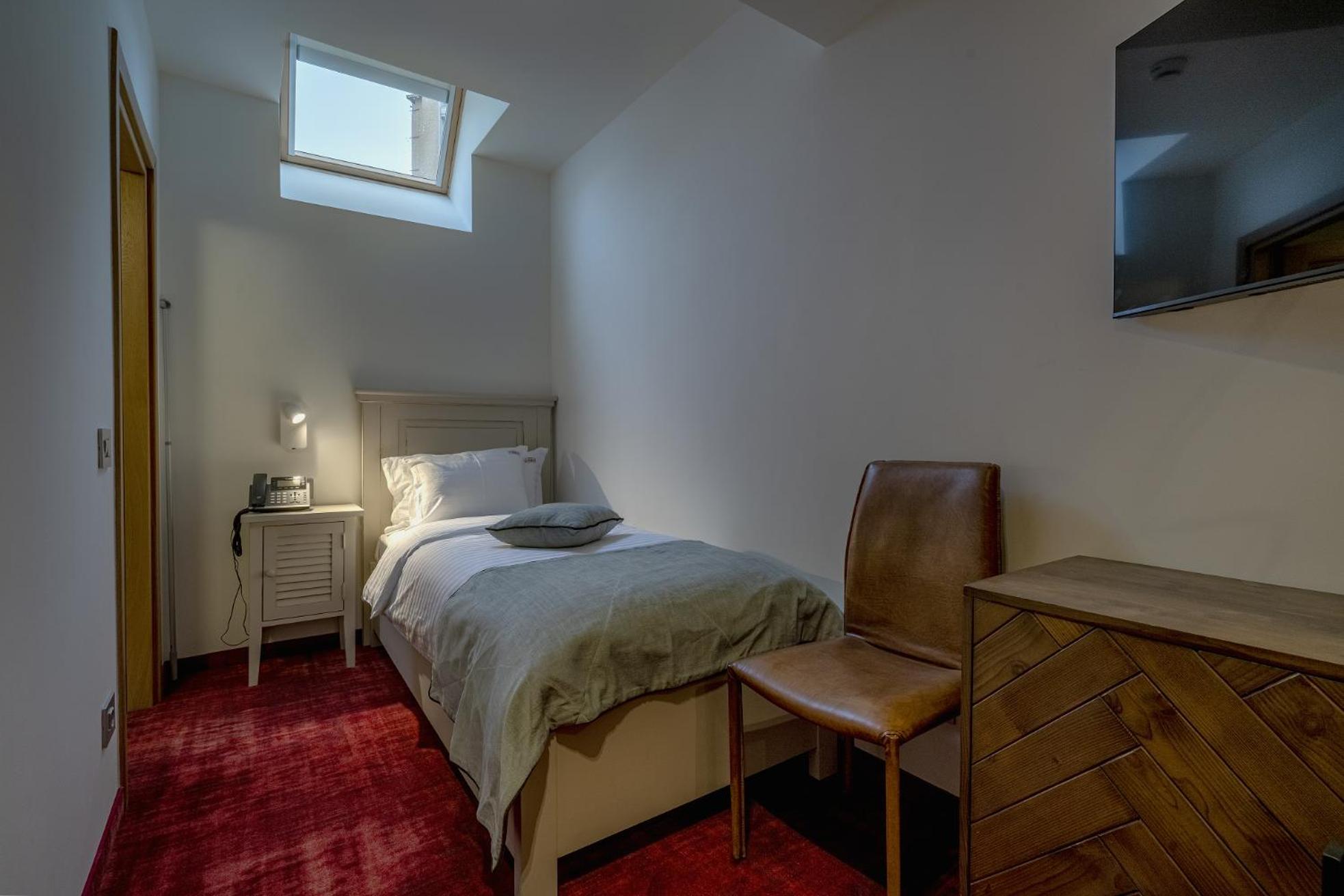Standard Single Room photo 2