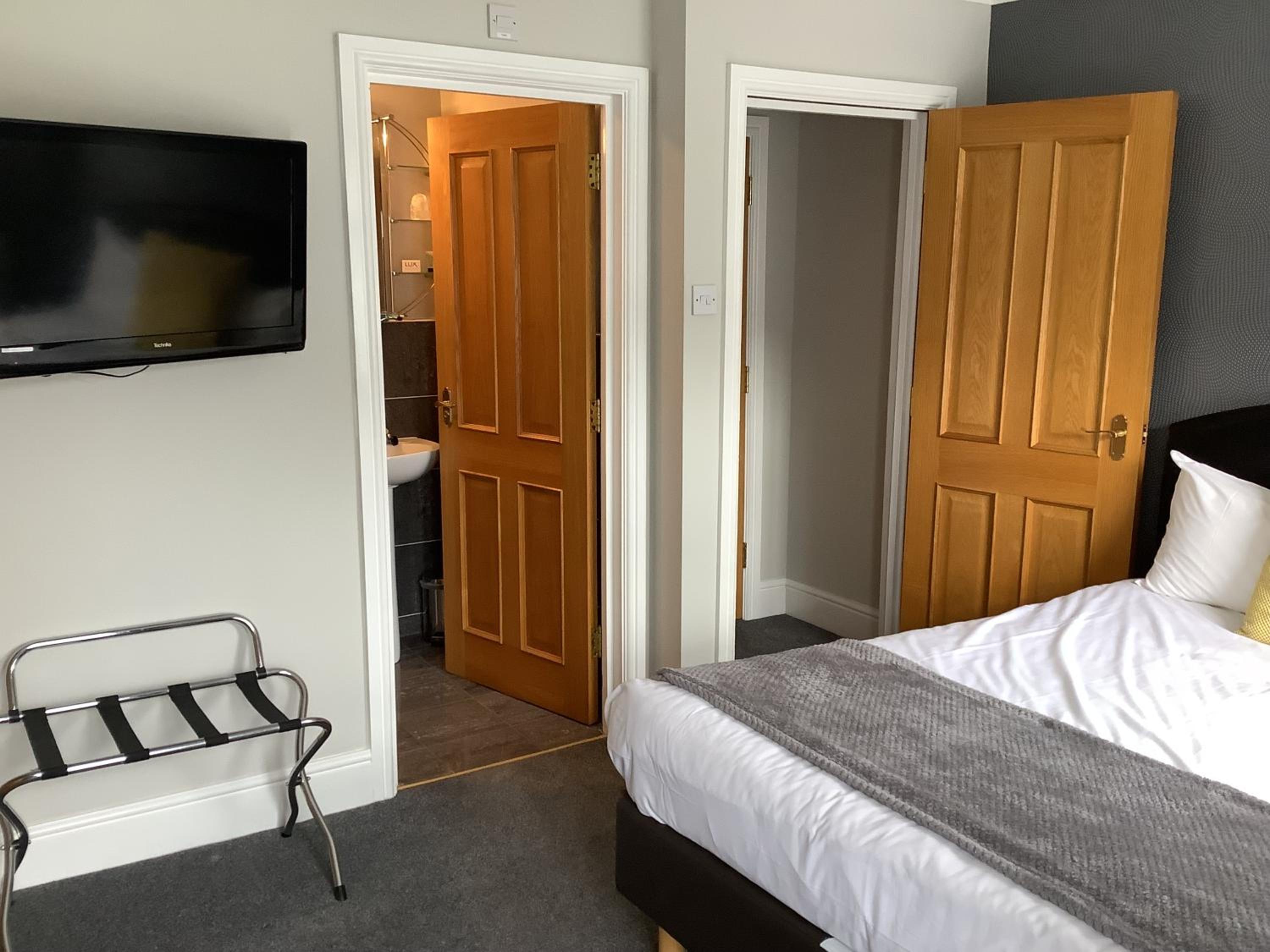 Single Room photo 2