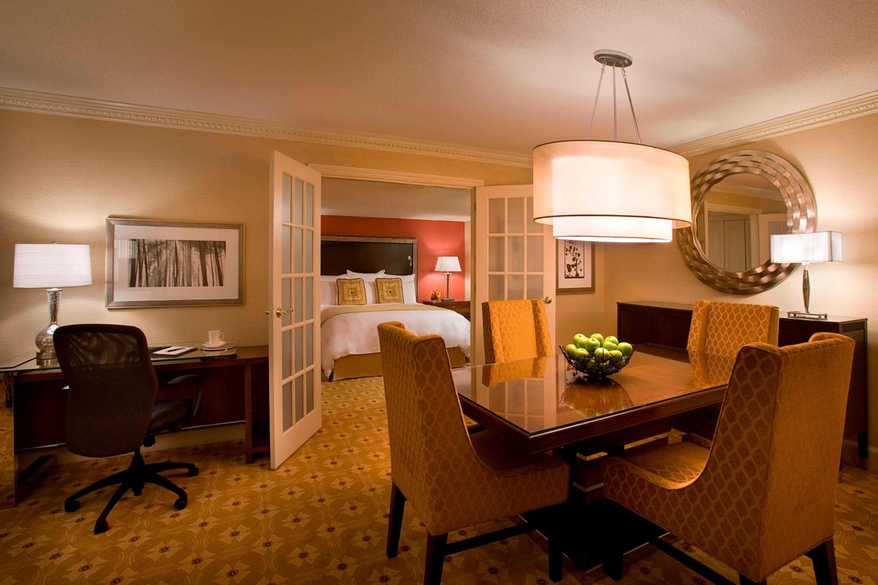 Hospitality Queen Suite with Sofa Bed