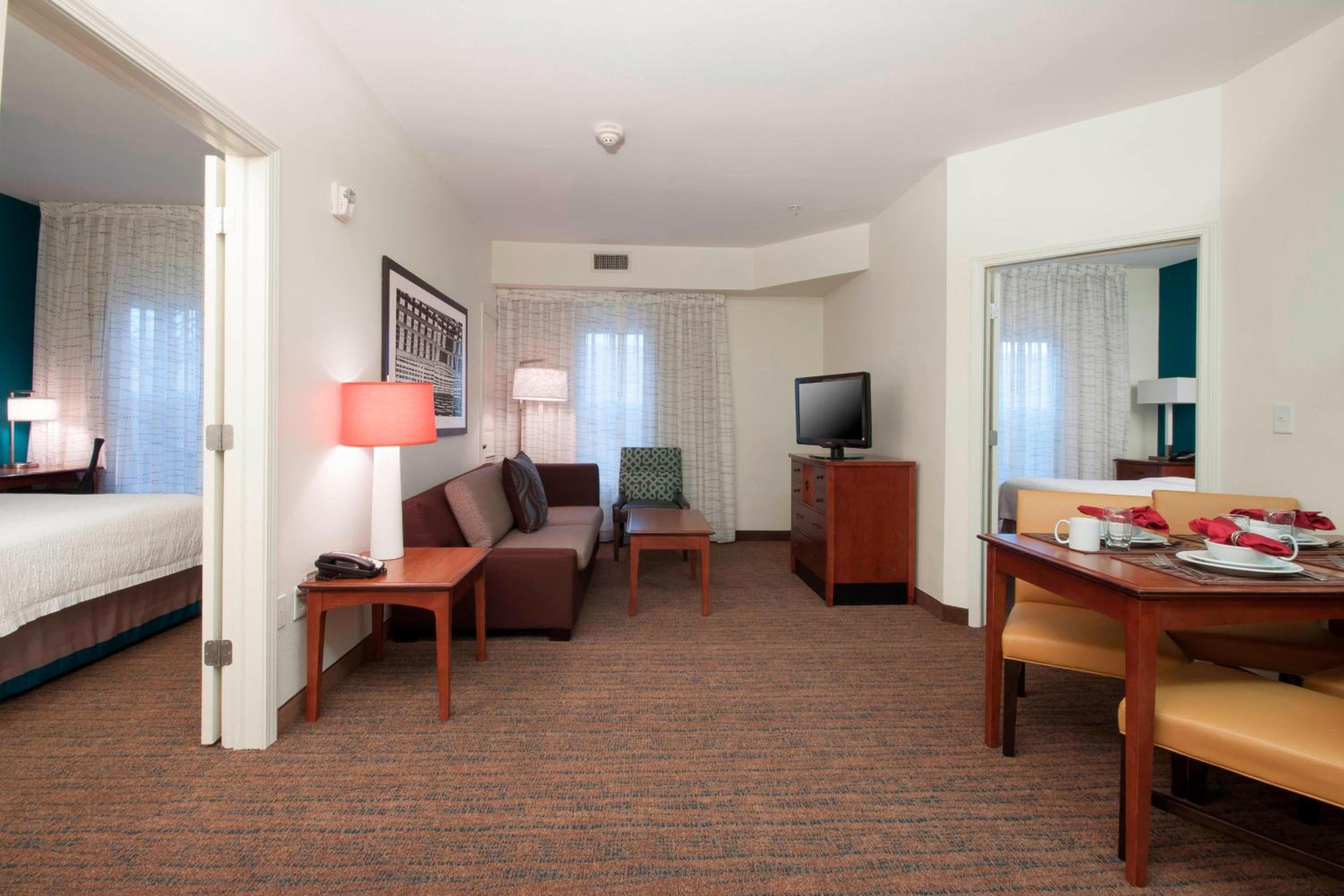 Two-Bedroom Suite - Photo 1