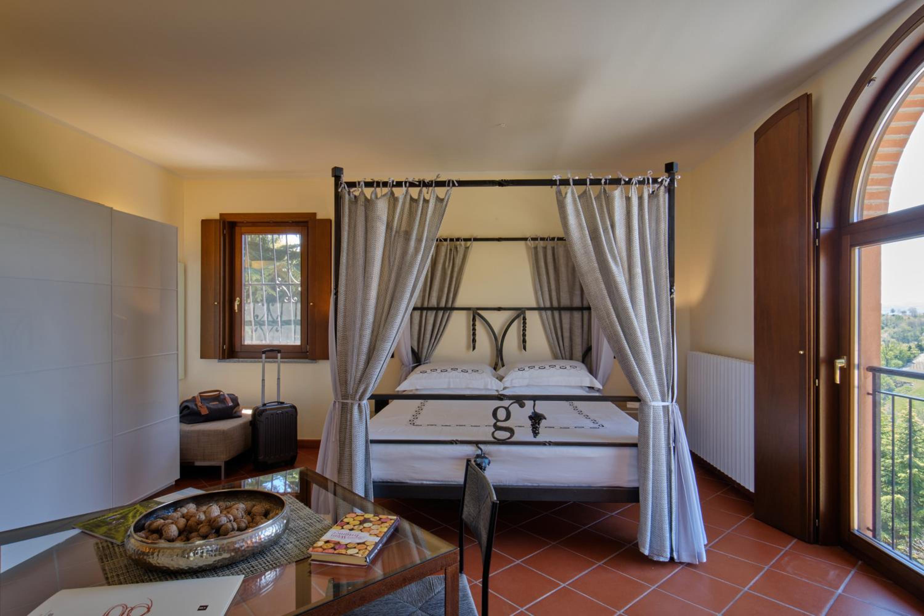 Junior Suite with Balcony photo 3