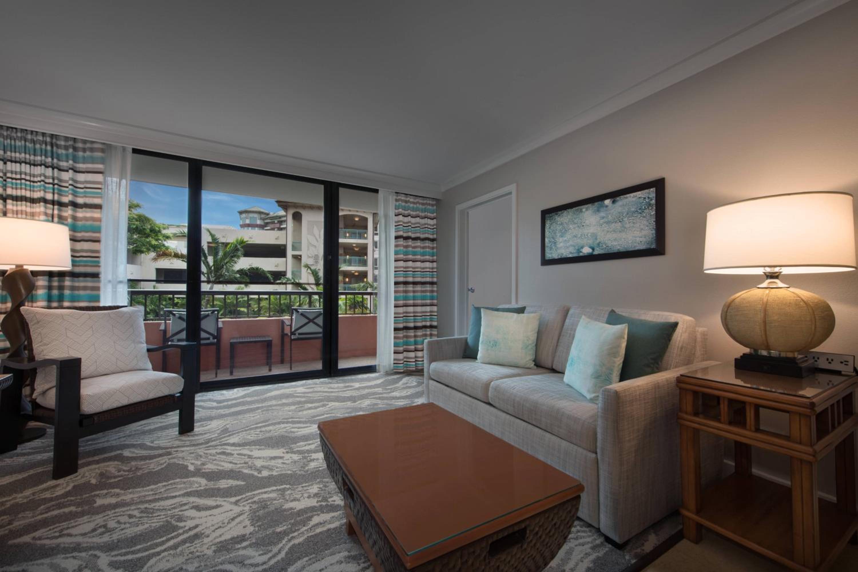 One-Bedroom King Suite with Sofa Bed - Photo 2