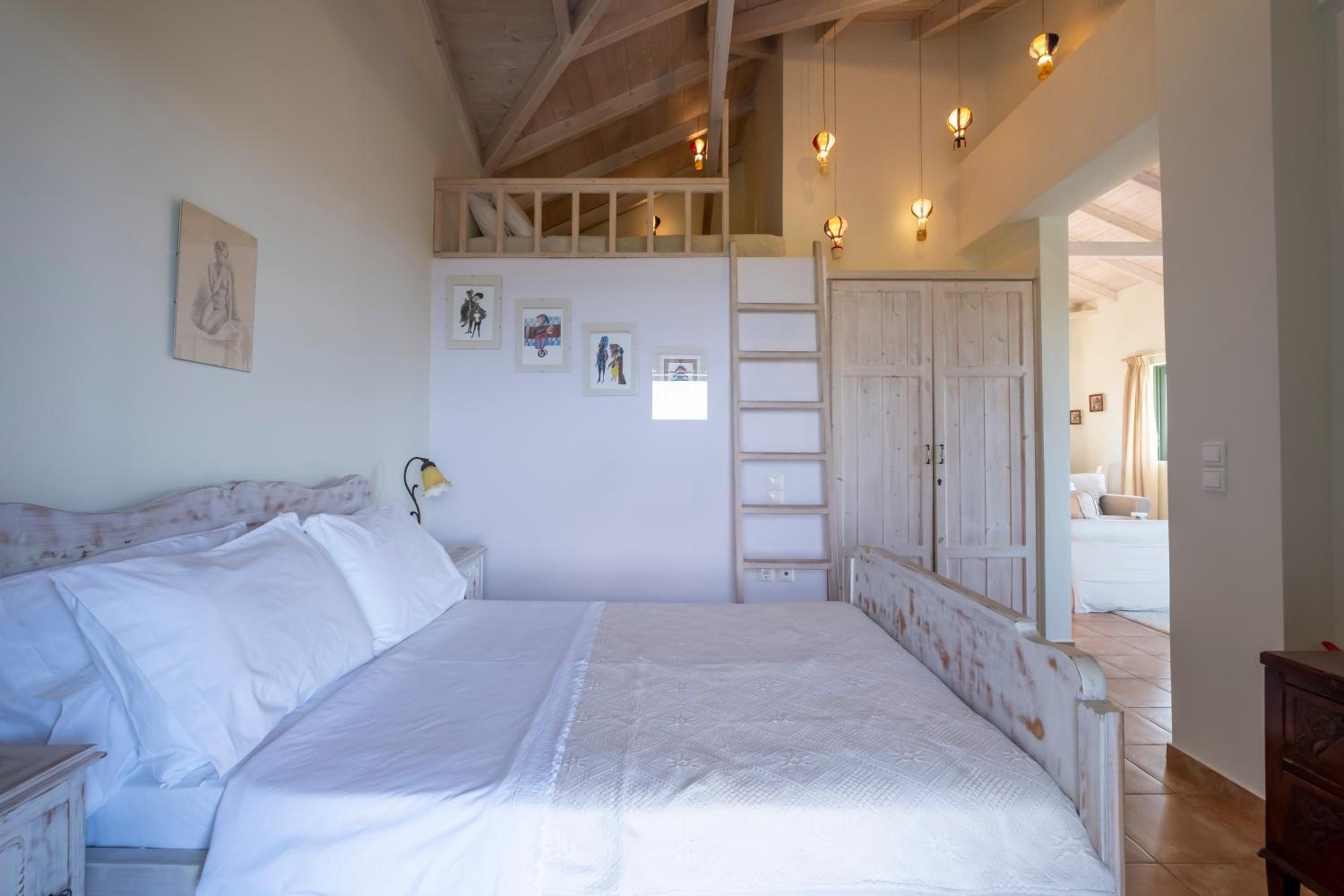 Two-Bedroom House photo 2