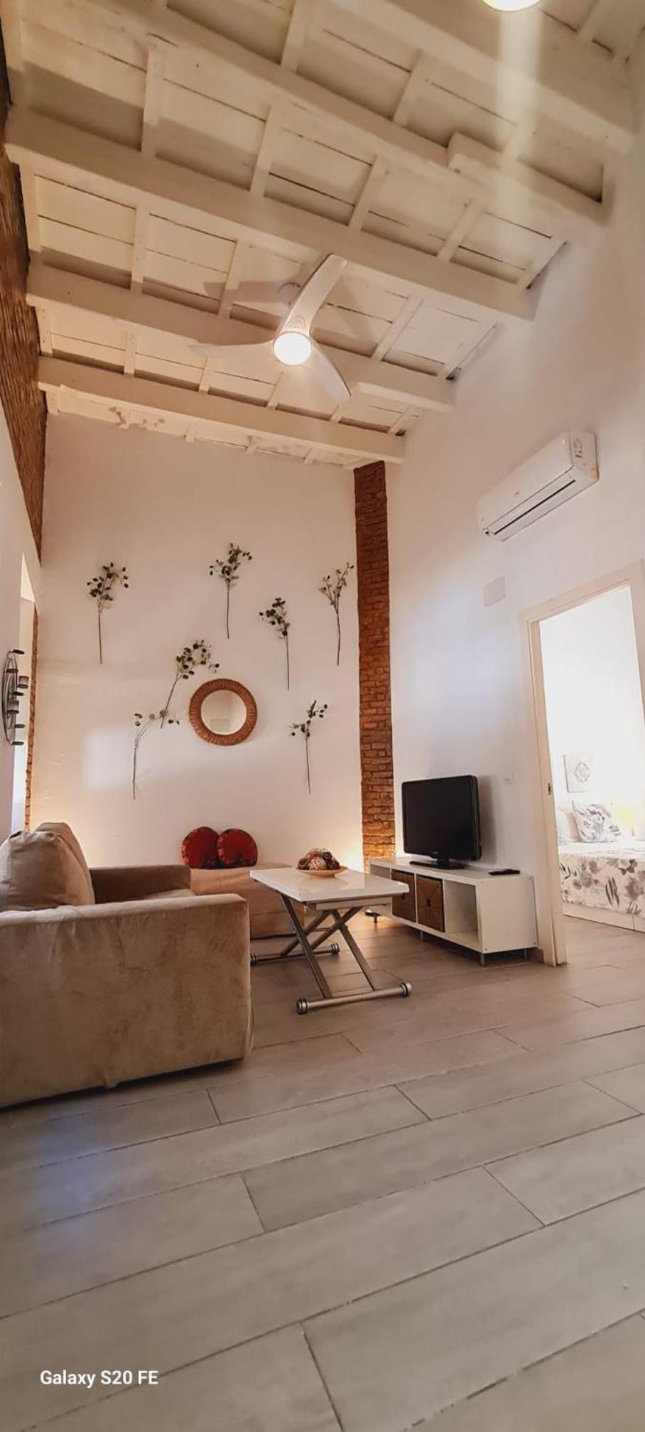 Apartment - Photo 1