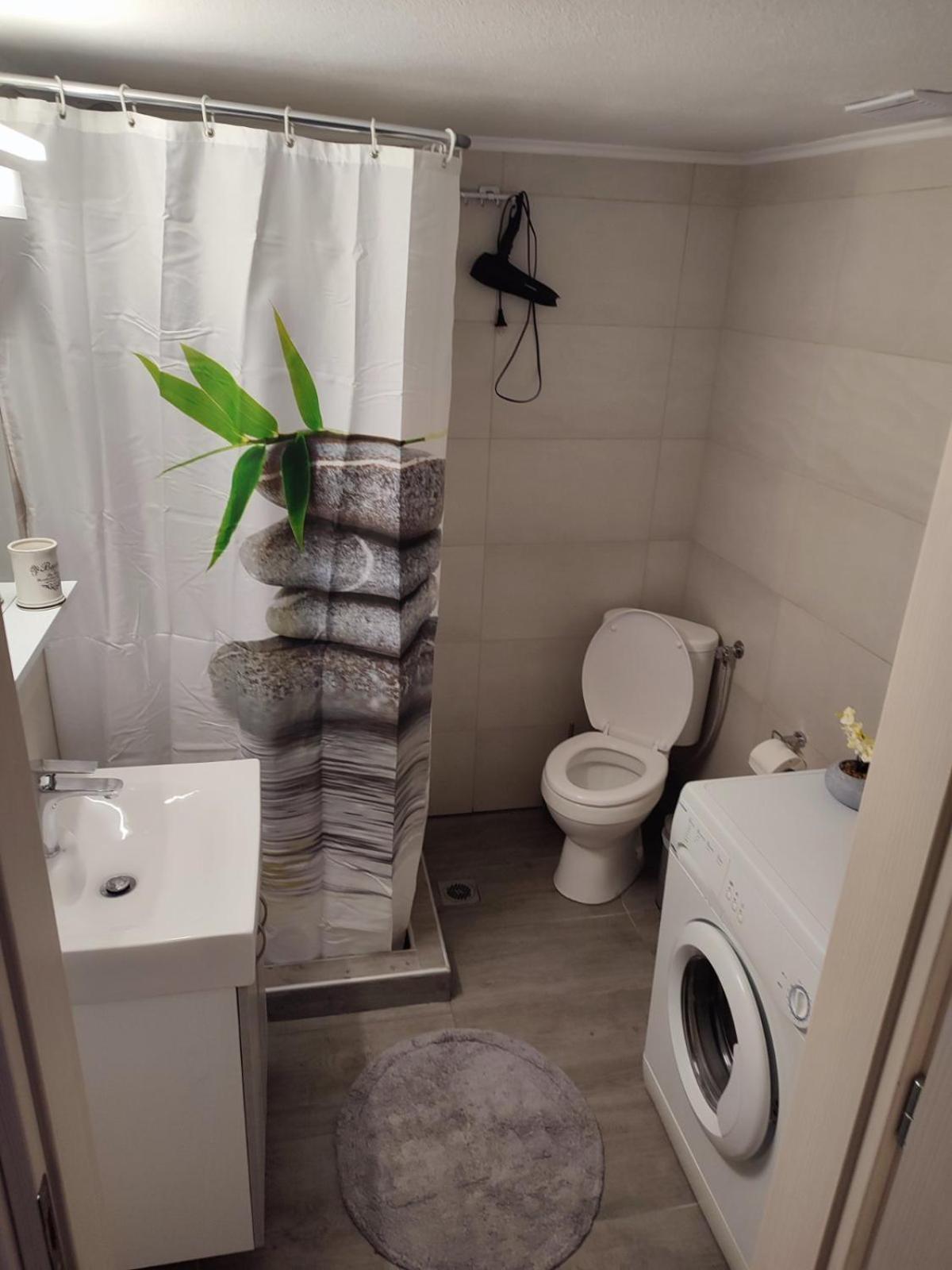 Apartment - Photo 28