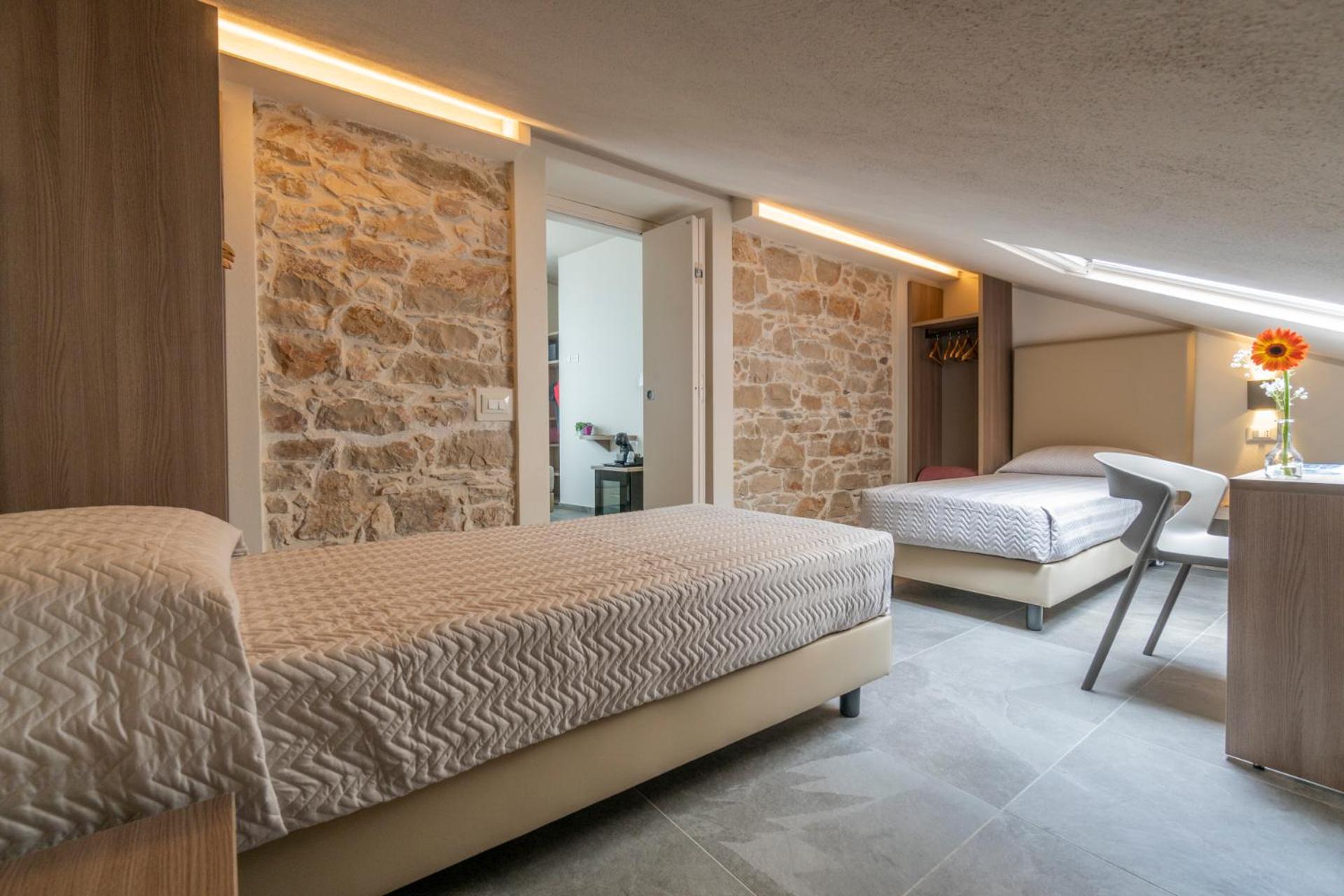 Standard Family Room photo 1