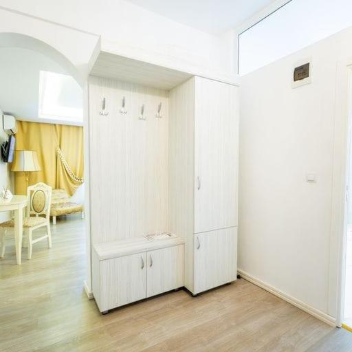 Large Twin Room photo 1