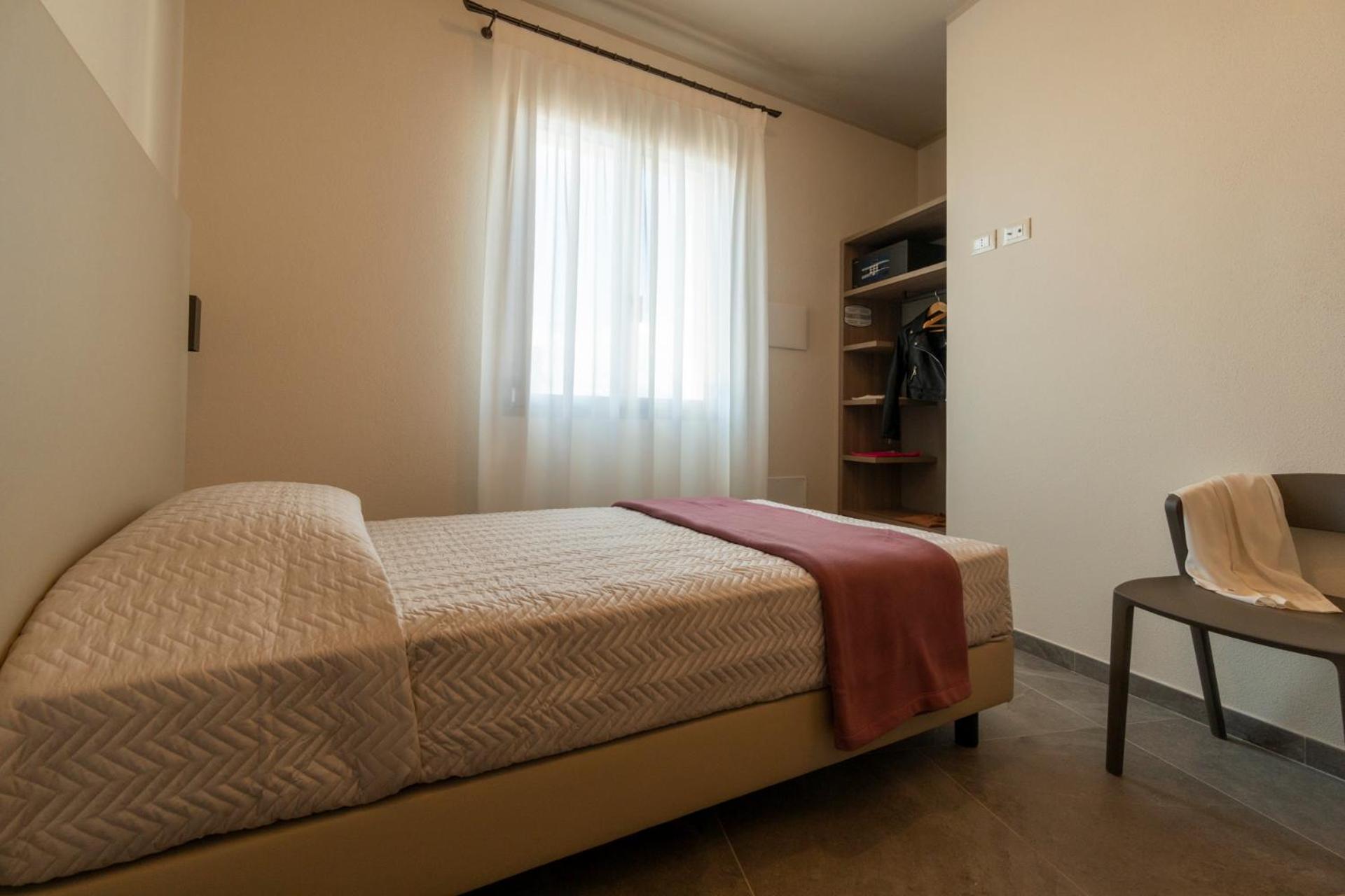 Economy Double Room photo 2