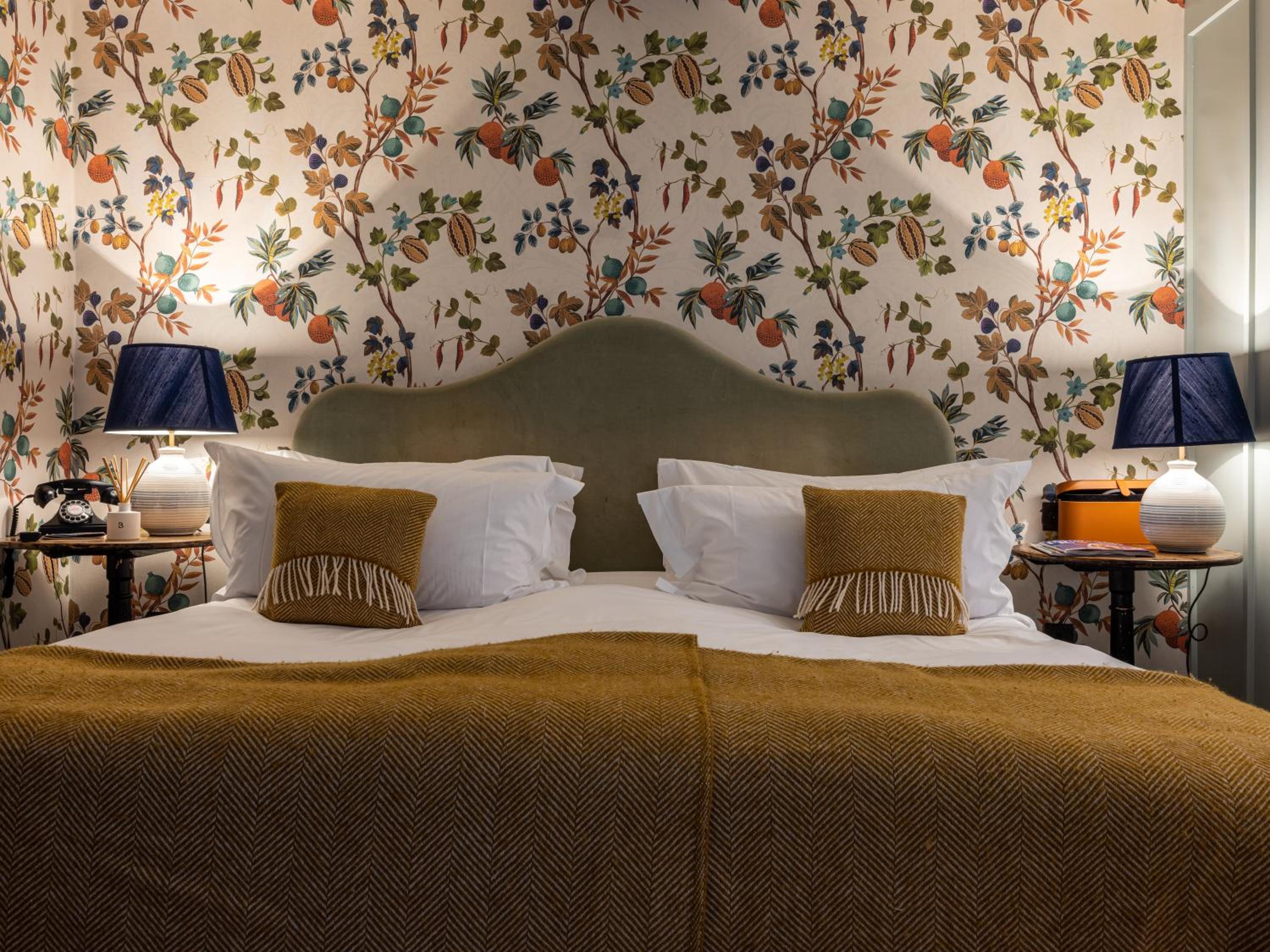 Double Room - Photo 9