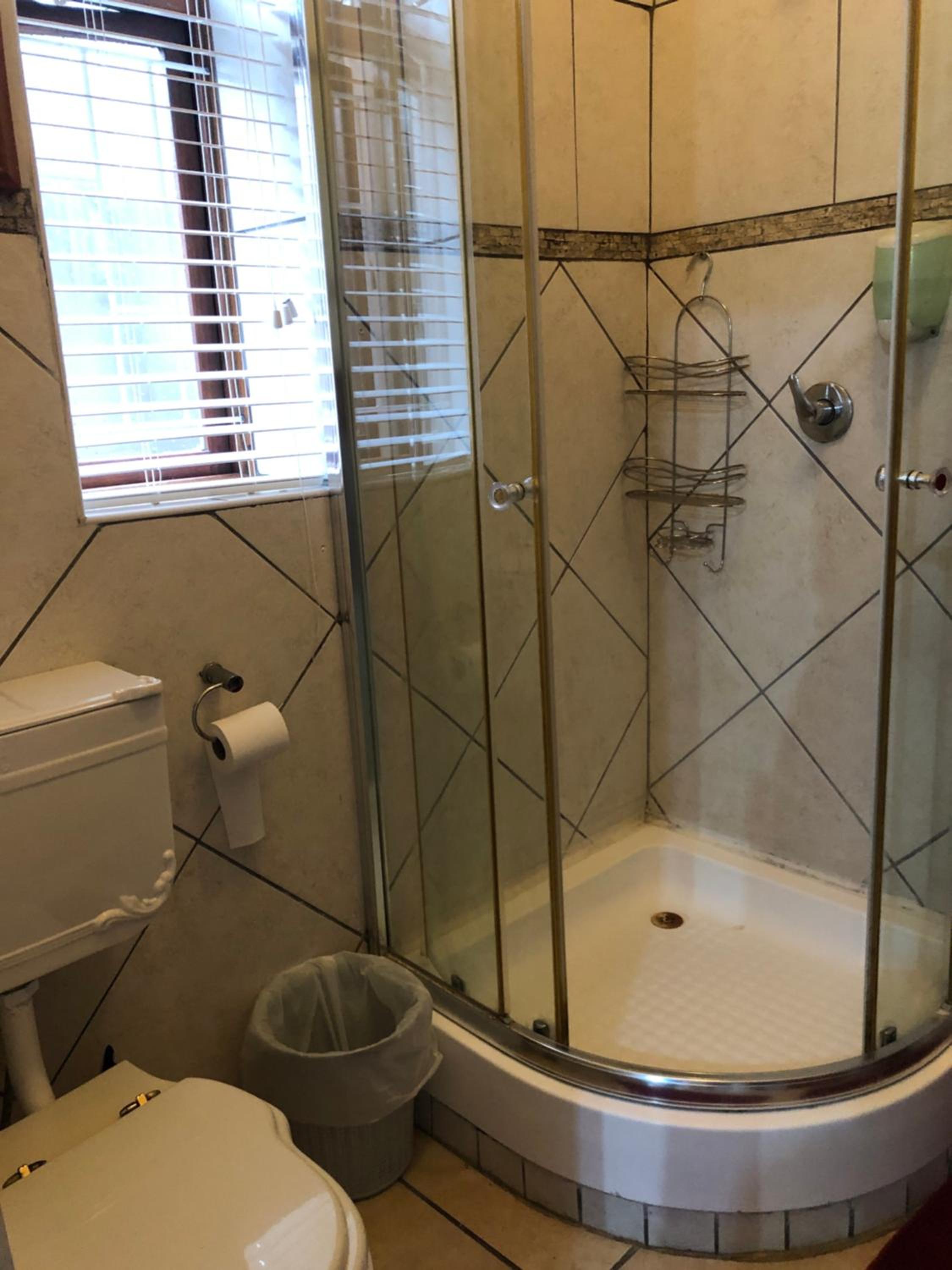 Classic Triple Room photo 2