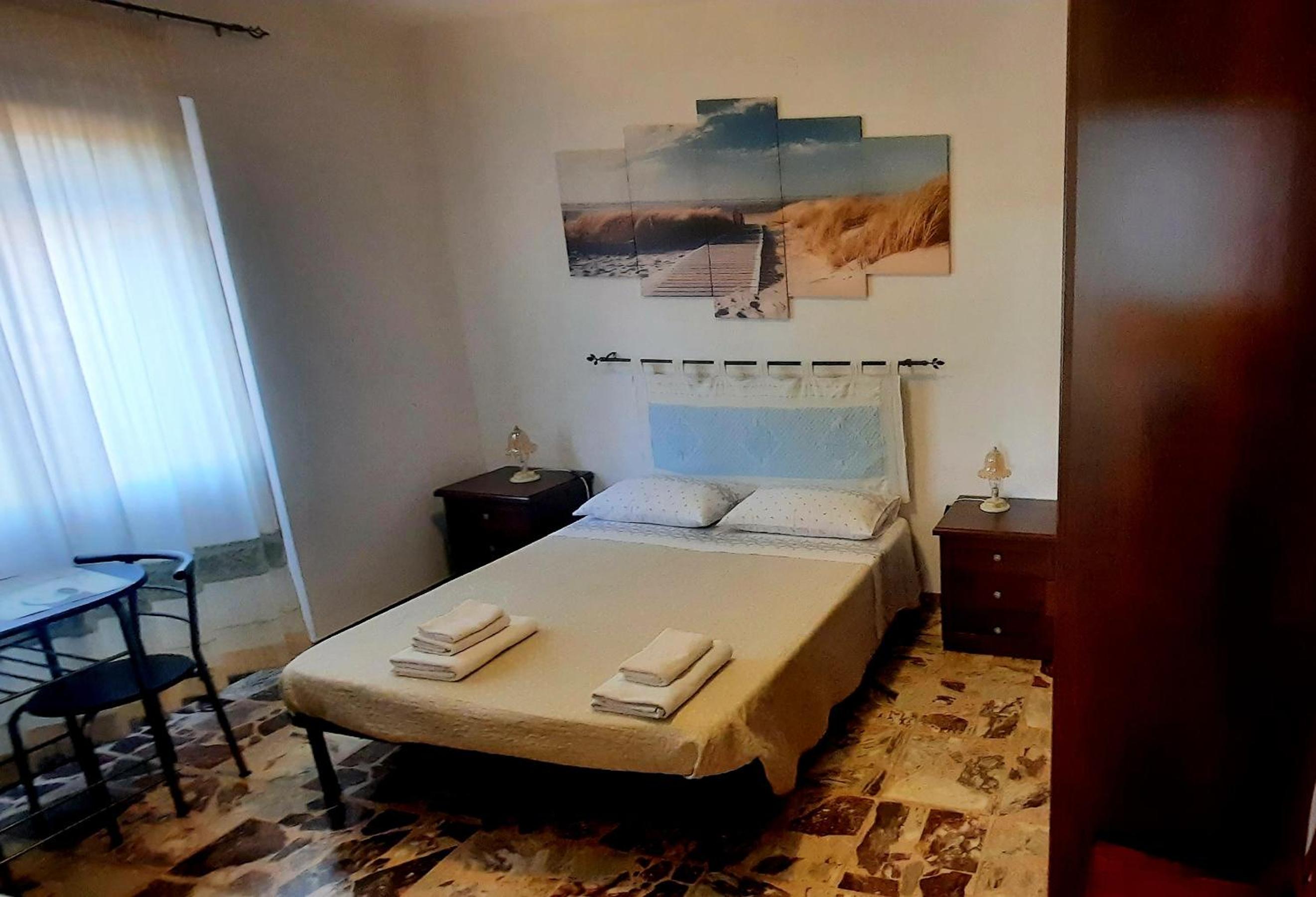 Double Room with Private Bathroom photo 1