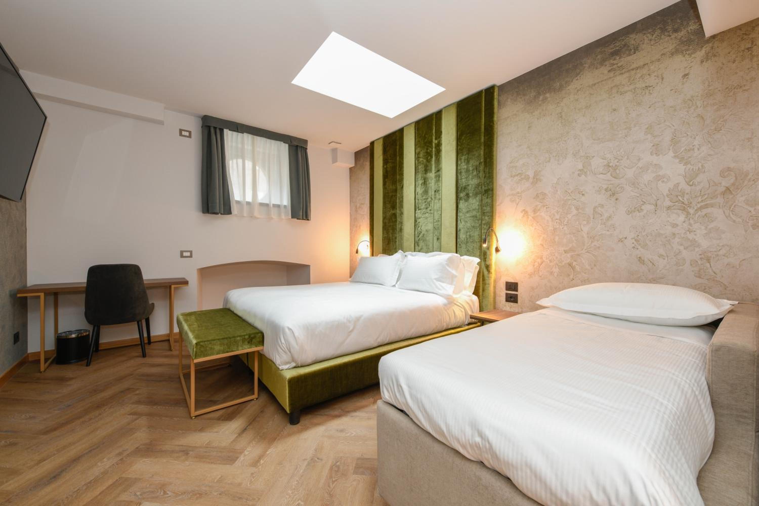 Comfort Quadruple Room - Photo 7