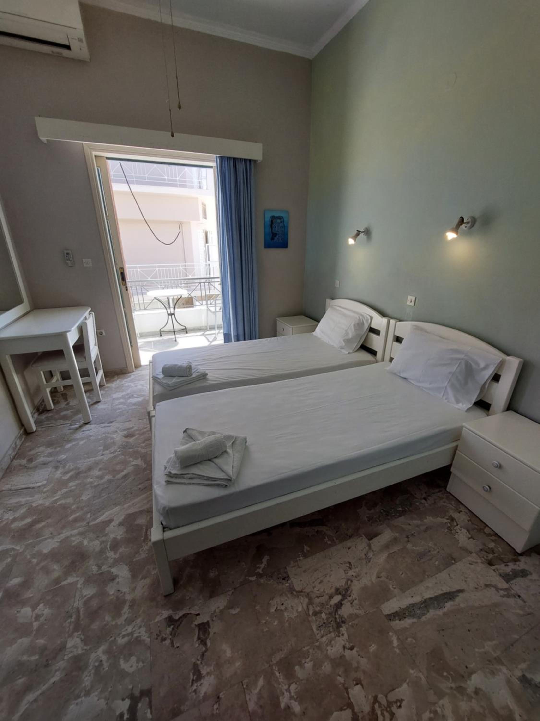 Double or Twin Room with Sea View photo 1