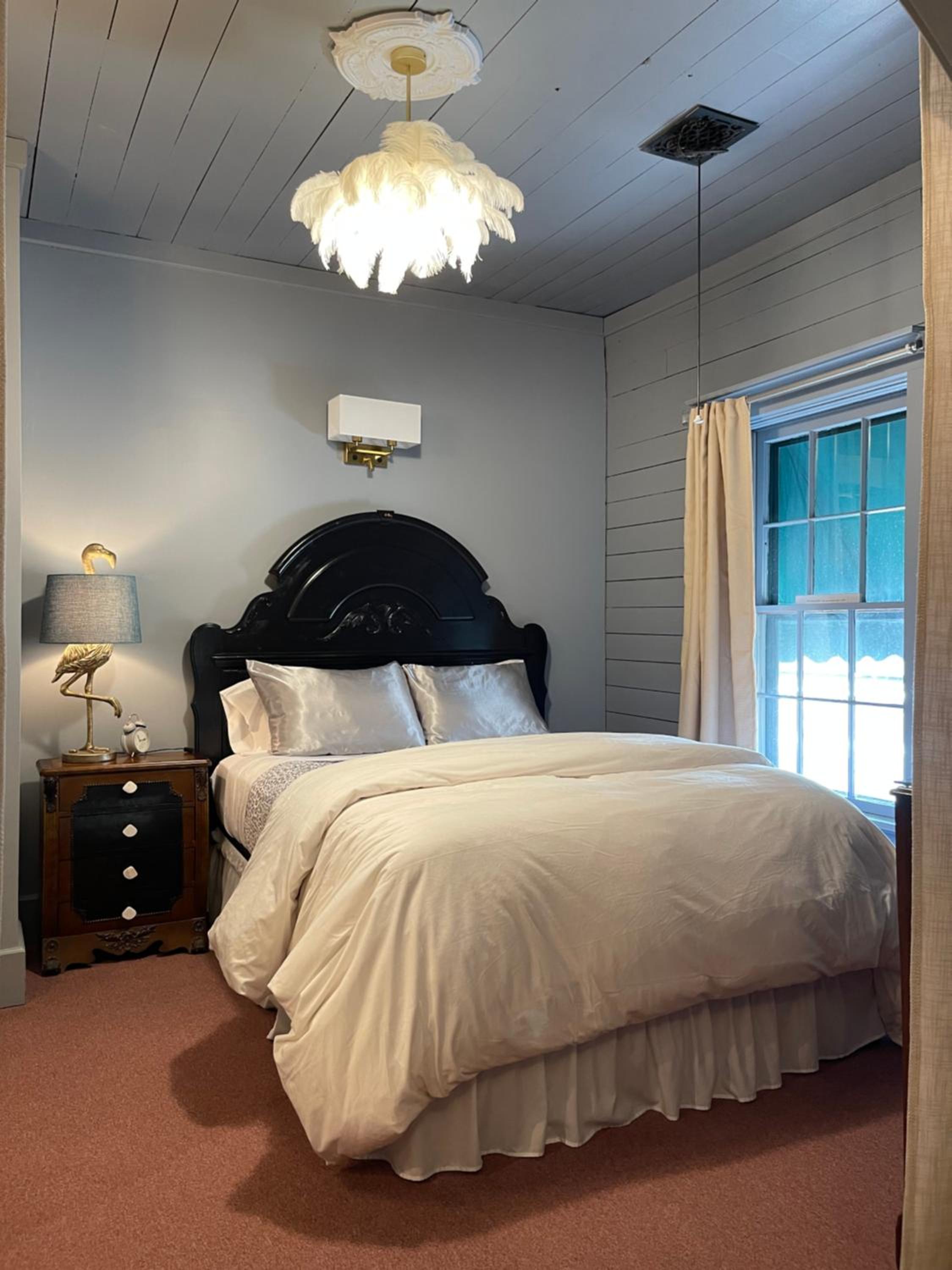 Large Double Room photo 2
