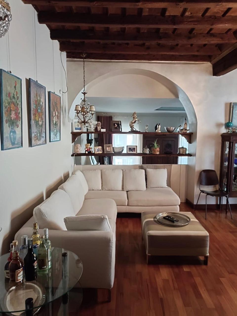 Deluxe Apartment - Photo 9