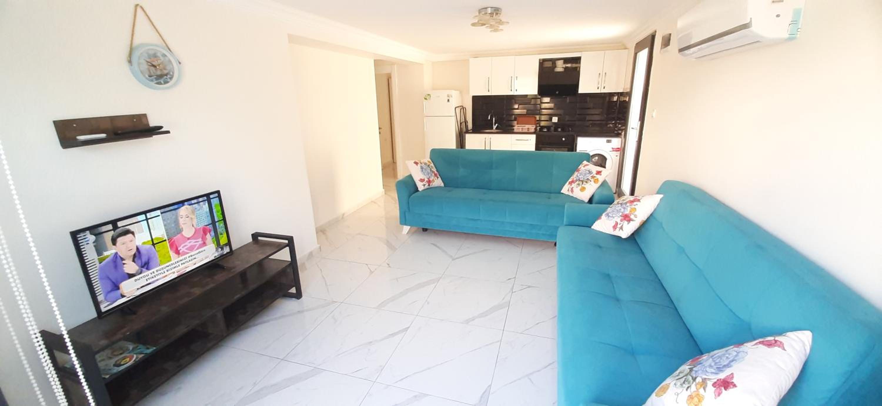 Apartment with Garden View - Photo 4