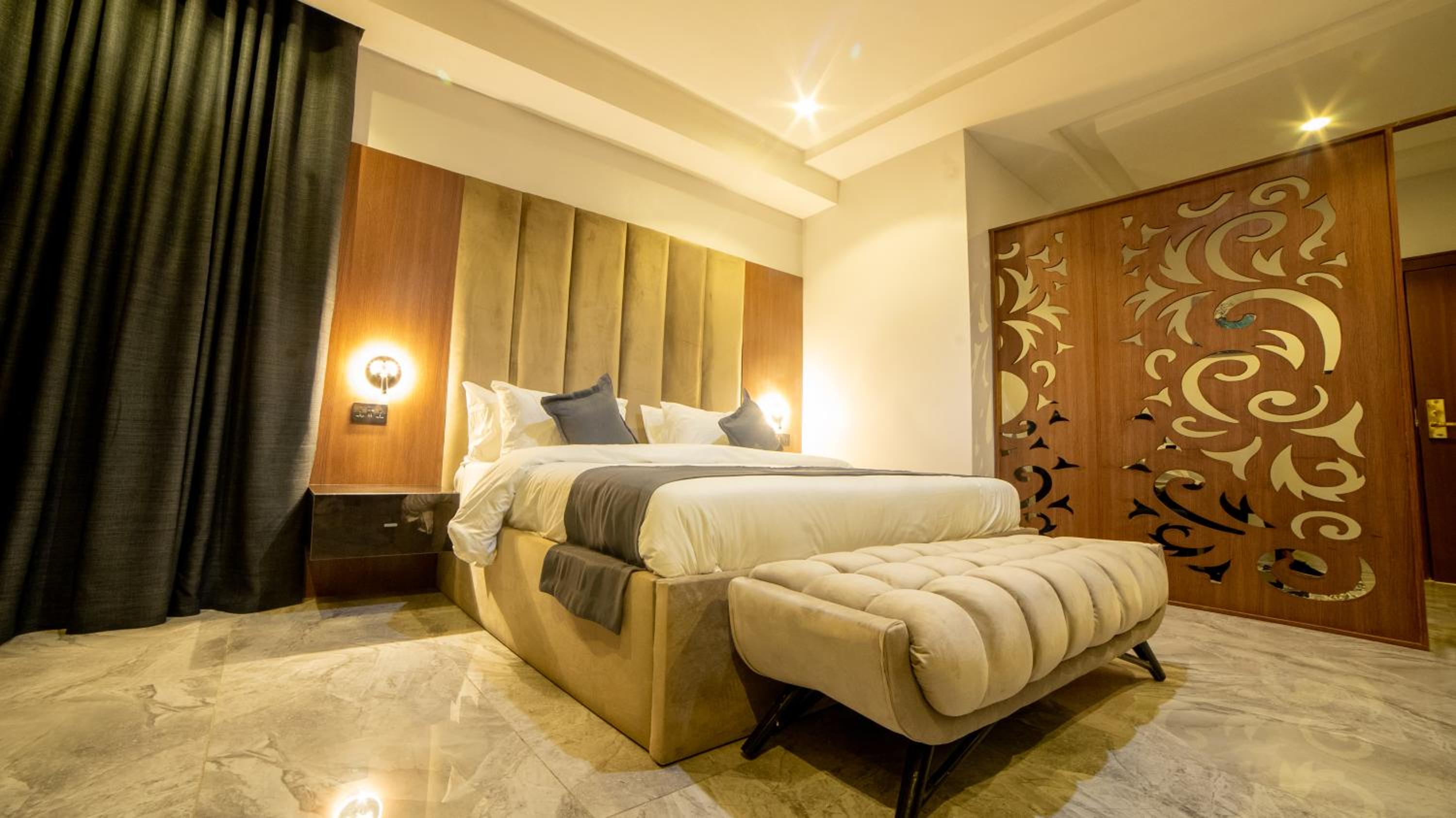 Large Single Room