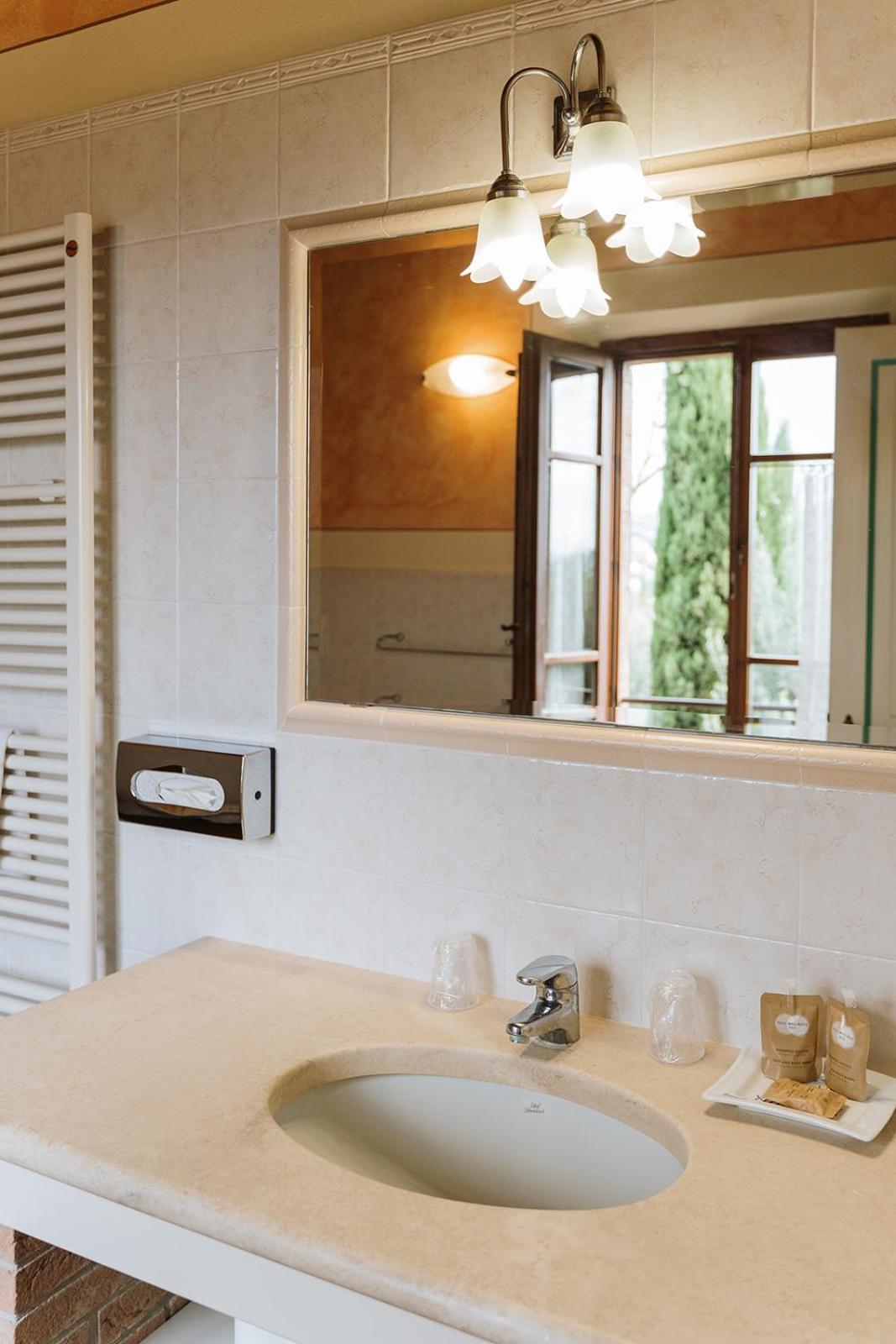 Family Suite - Photo 4