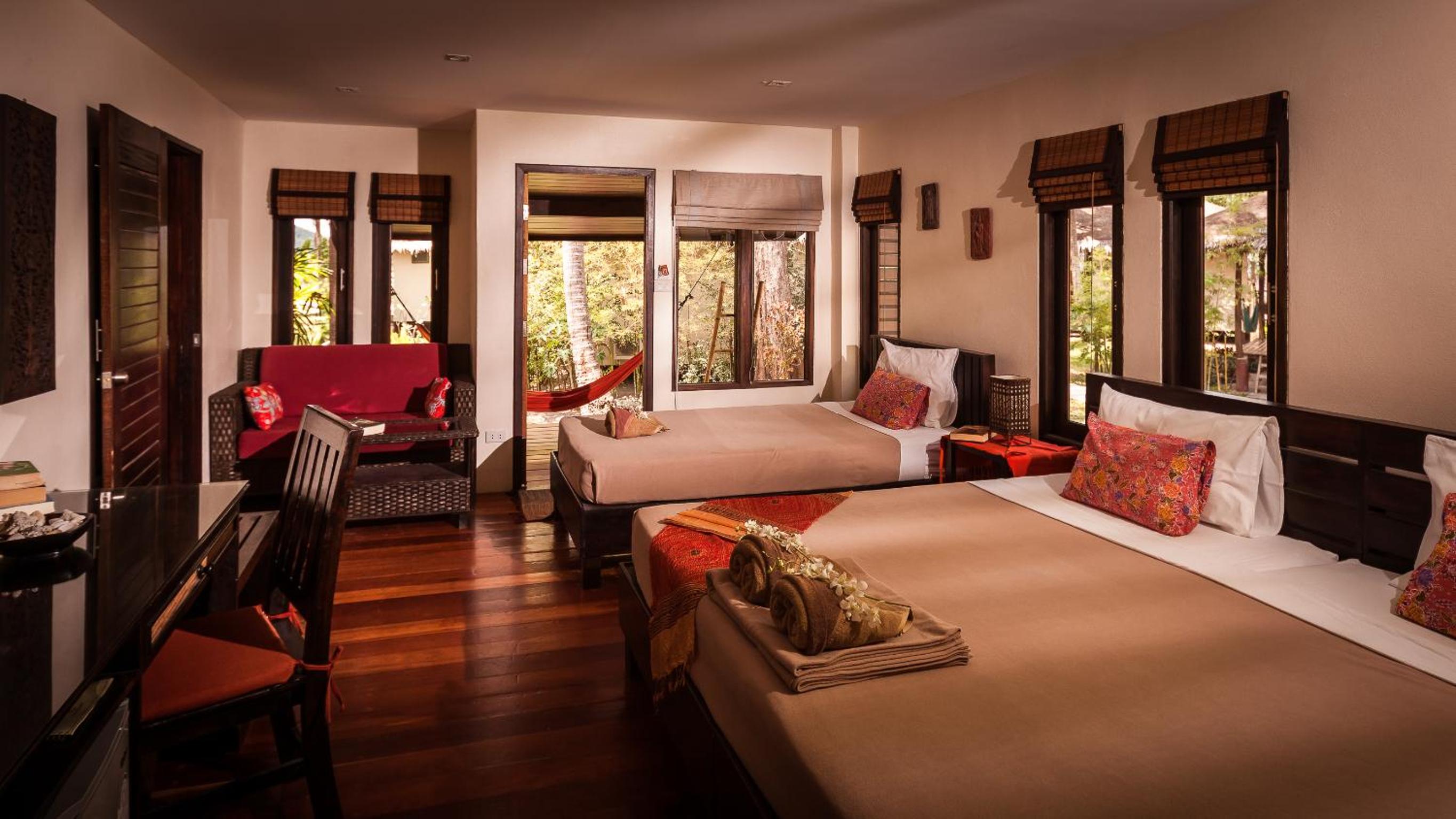 Triple Room