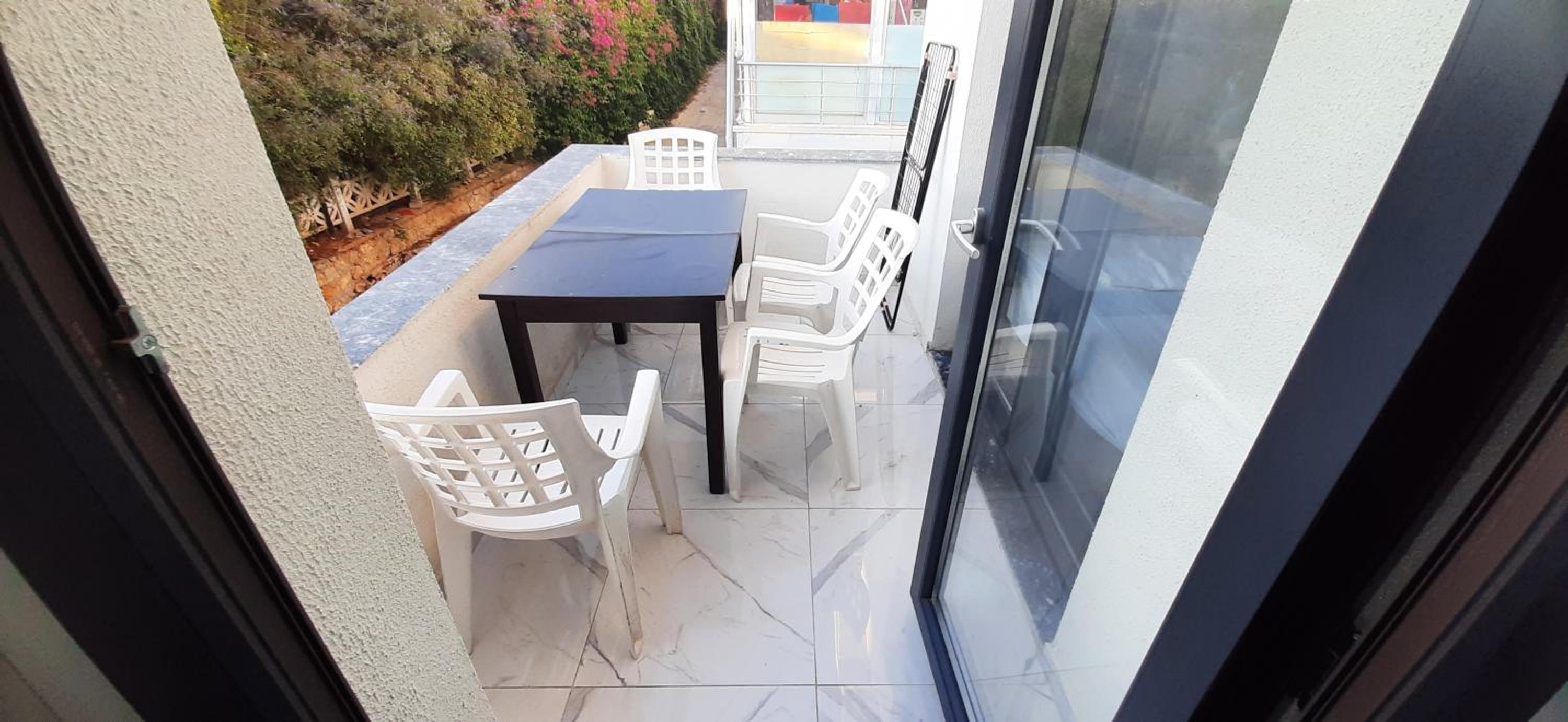 Apartment with Terrace - Photo 3