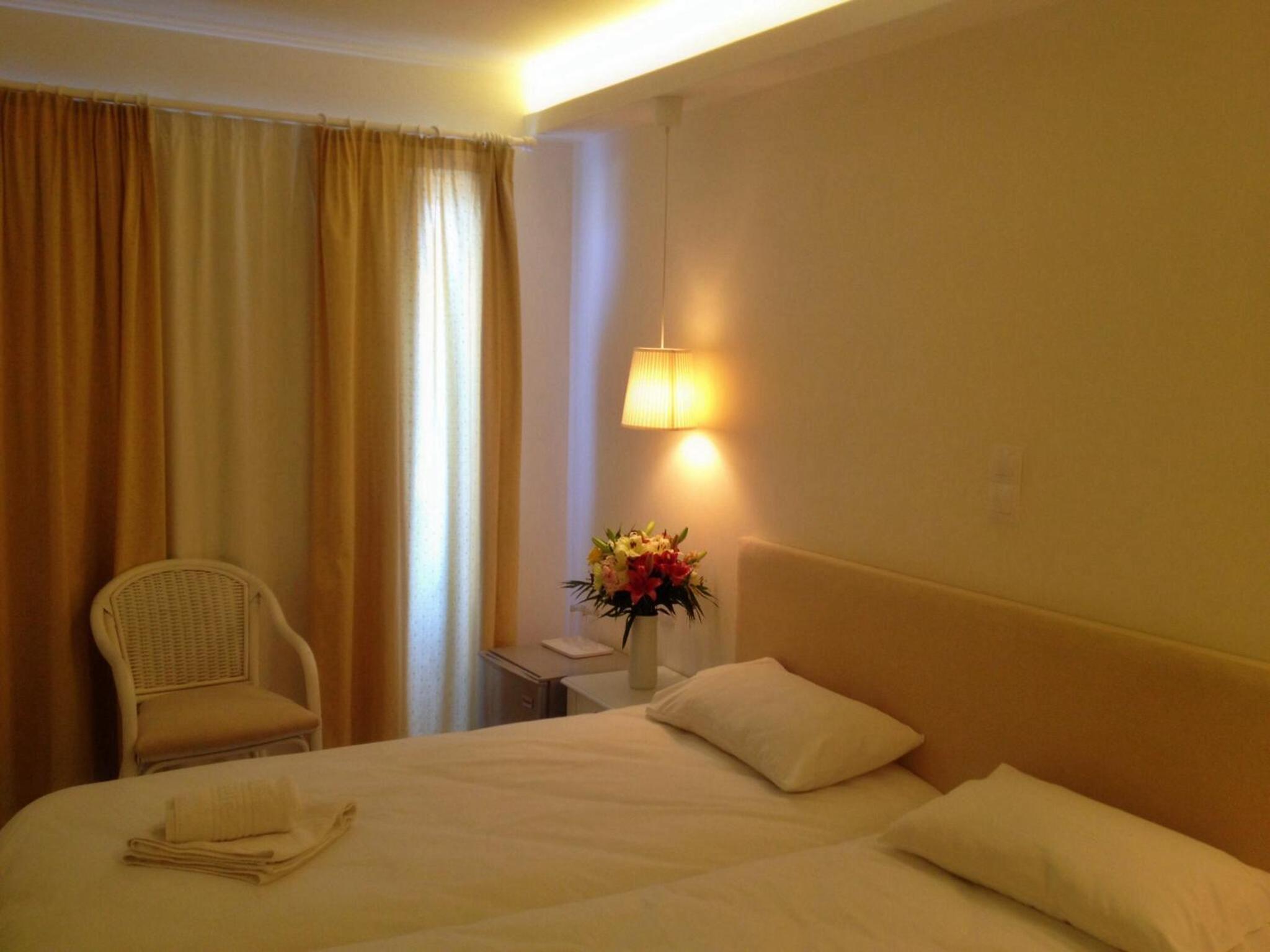 Double or Twin Room with Sea View photo 1