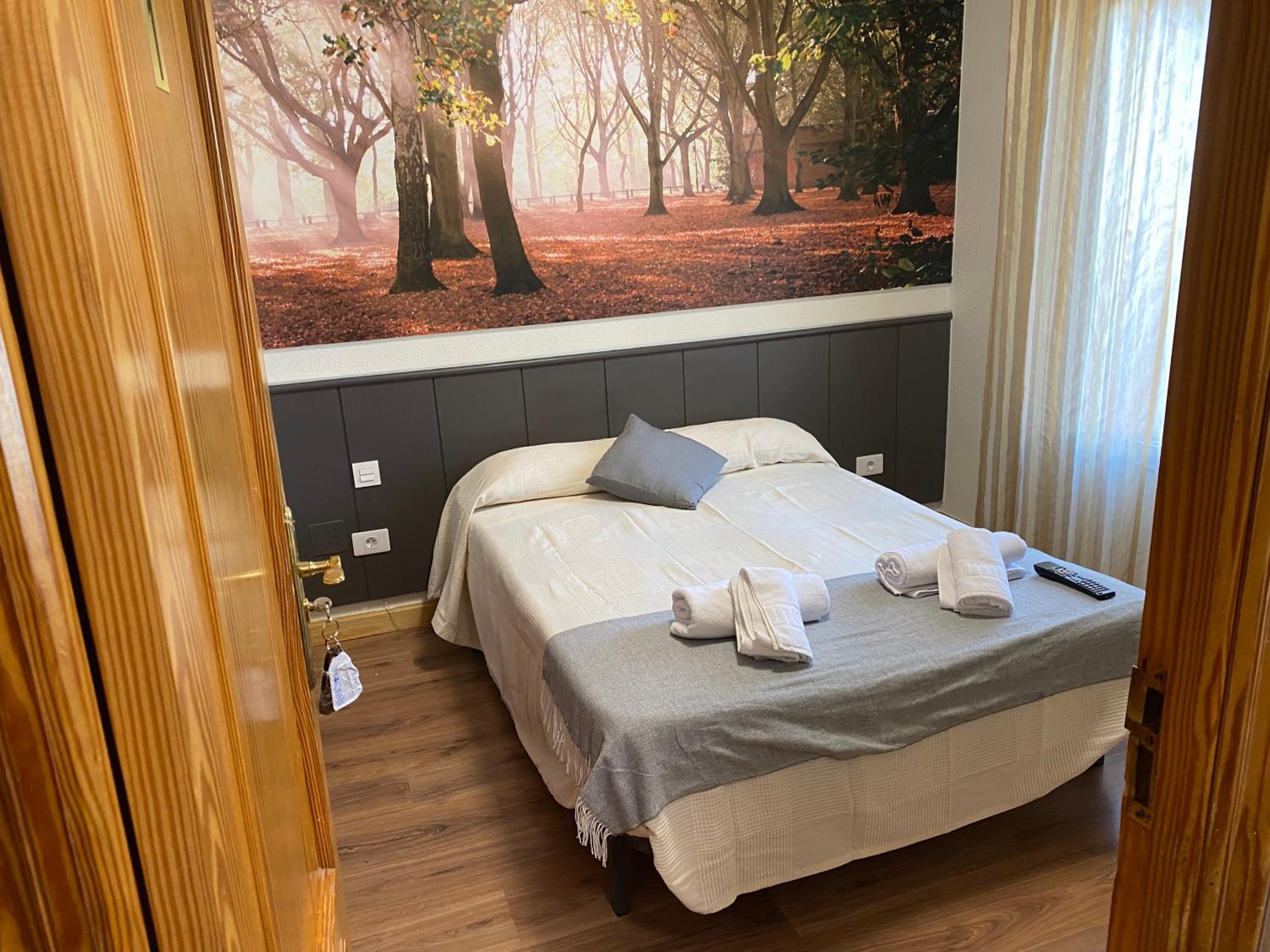 Twin Room - Photo 1