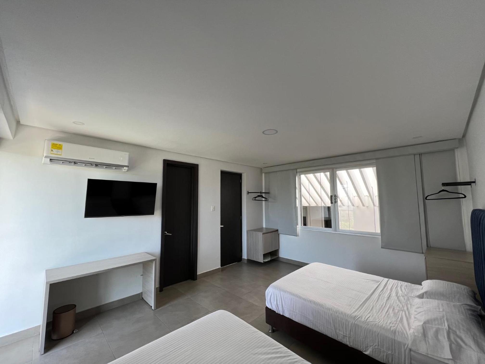 Quadruple Room With Balcony photo 2