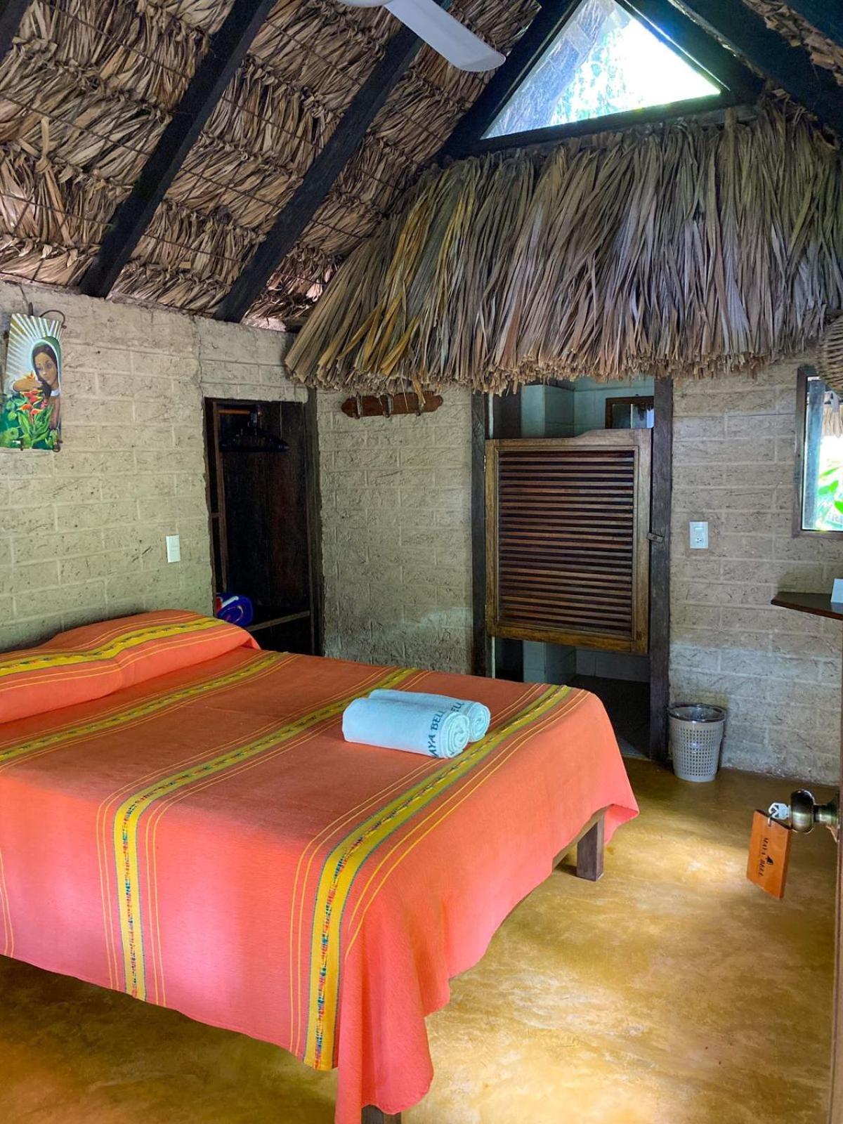 Standard Double Room with Fan - Photo 3