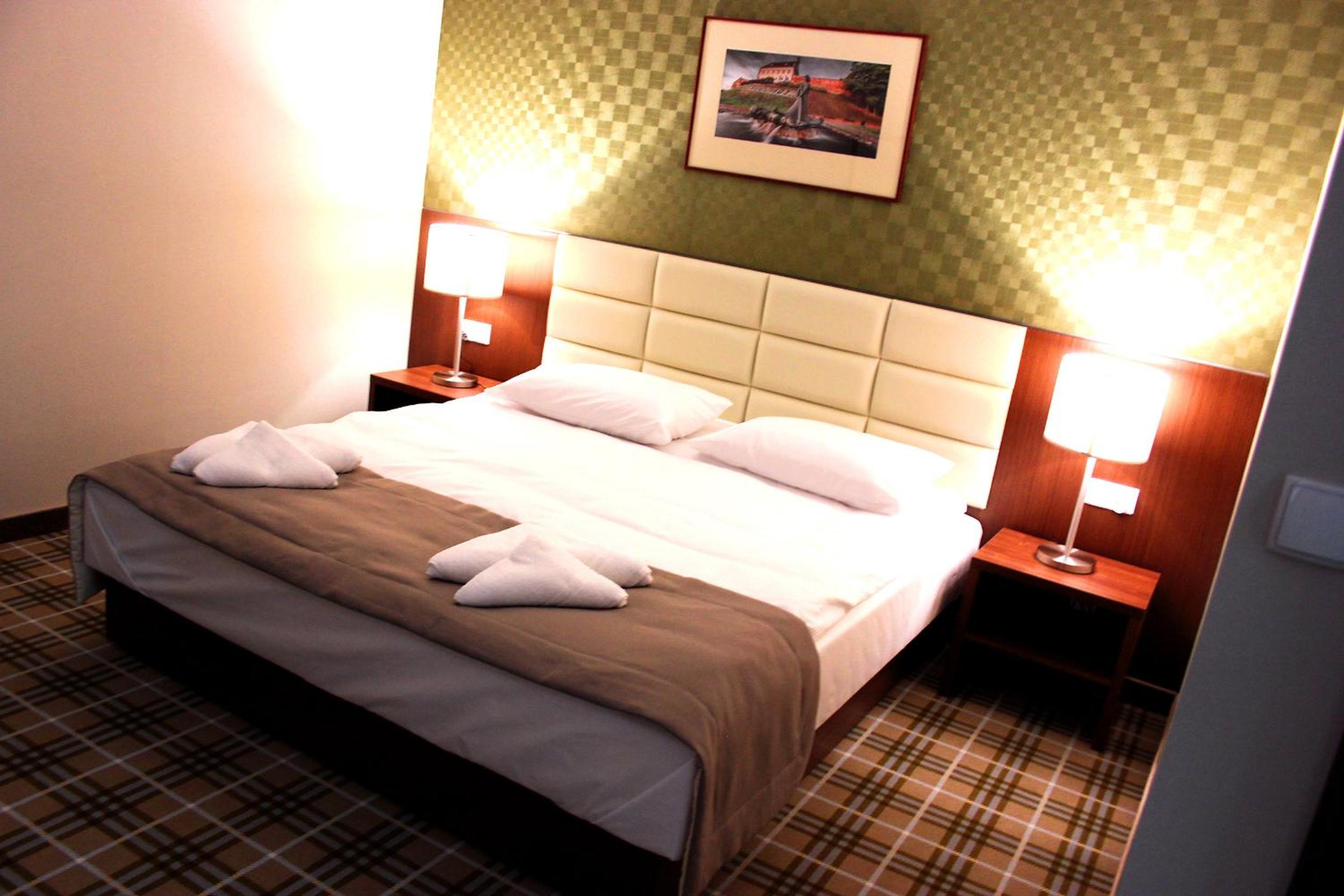 Standard Queen Room - Photo 5