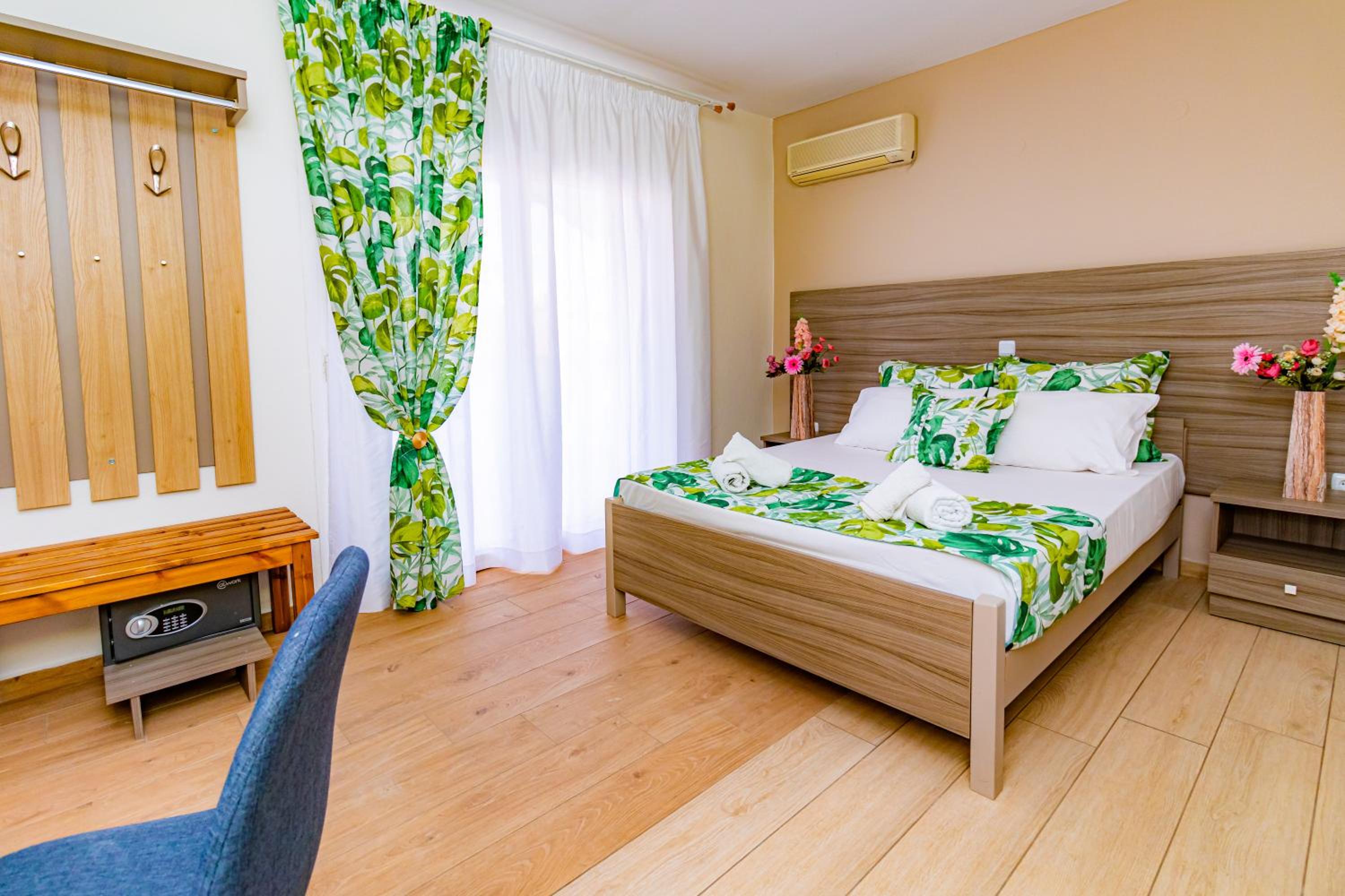 Double Room with Terrace photo 2