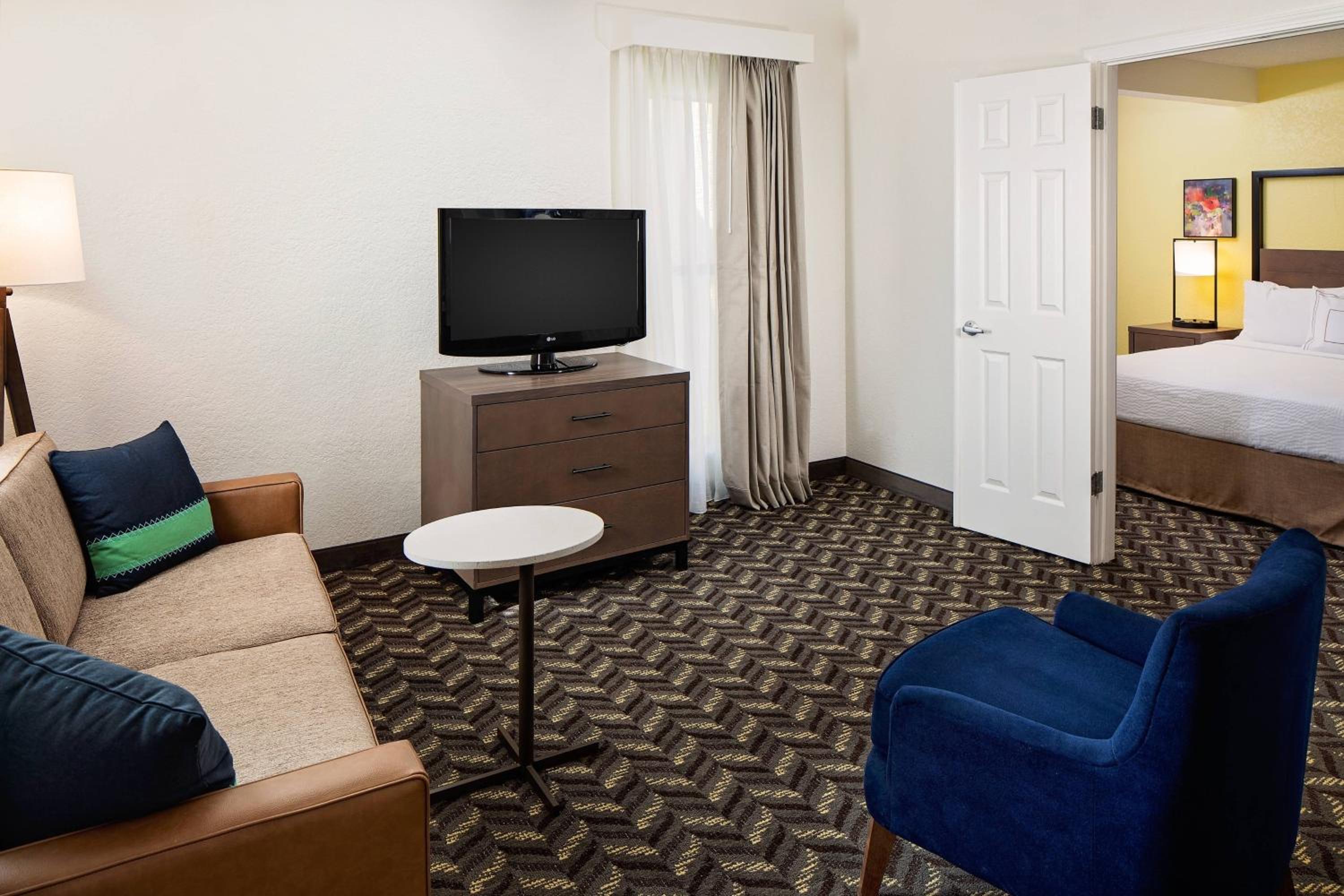 Penthouse Suite - Photo 5
