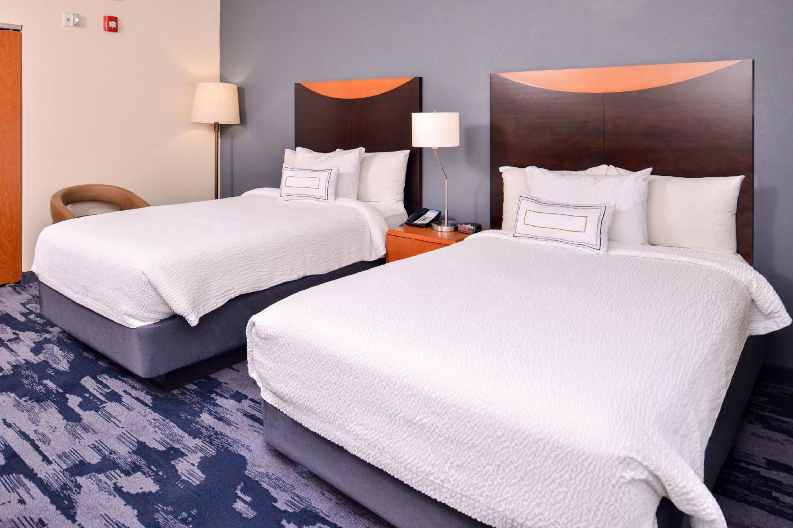 Double Room with Two Double Beds - Photo 1