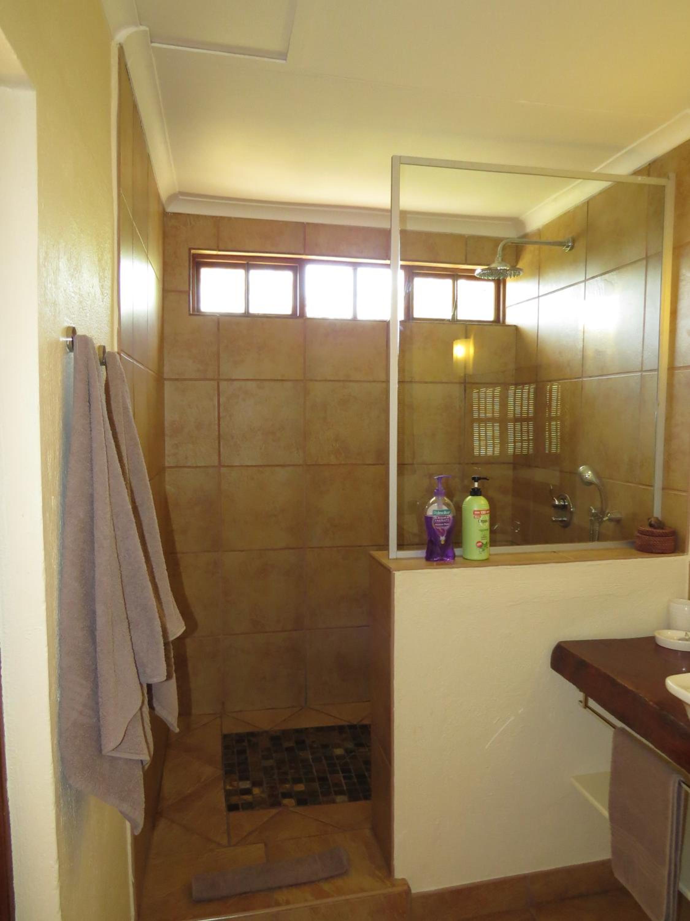  Double Room - Photo 6