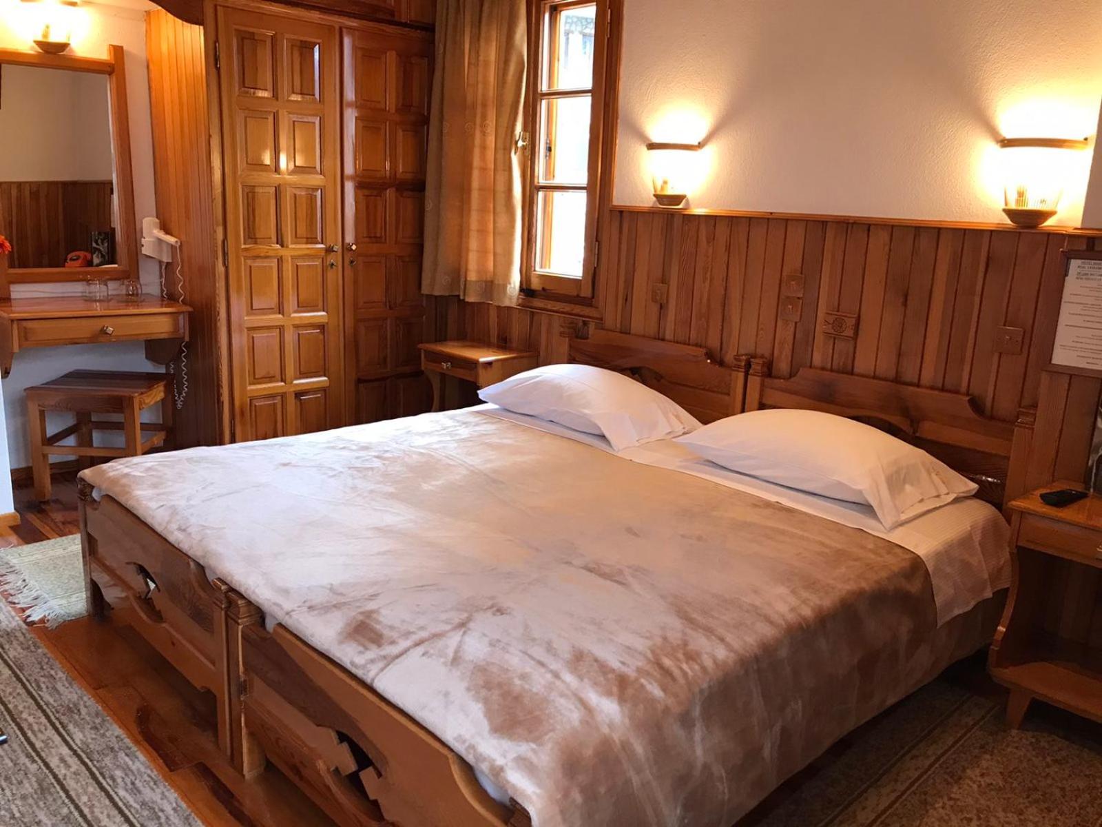 Double Room with Mountain View photo 2