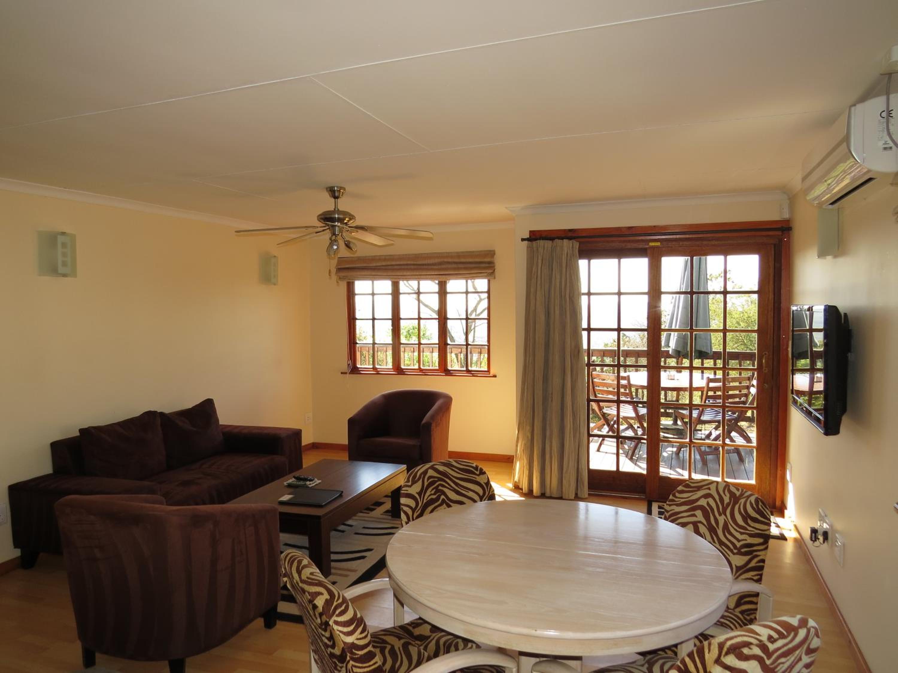 Family Room photo 2