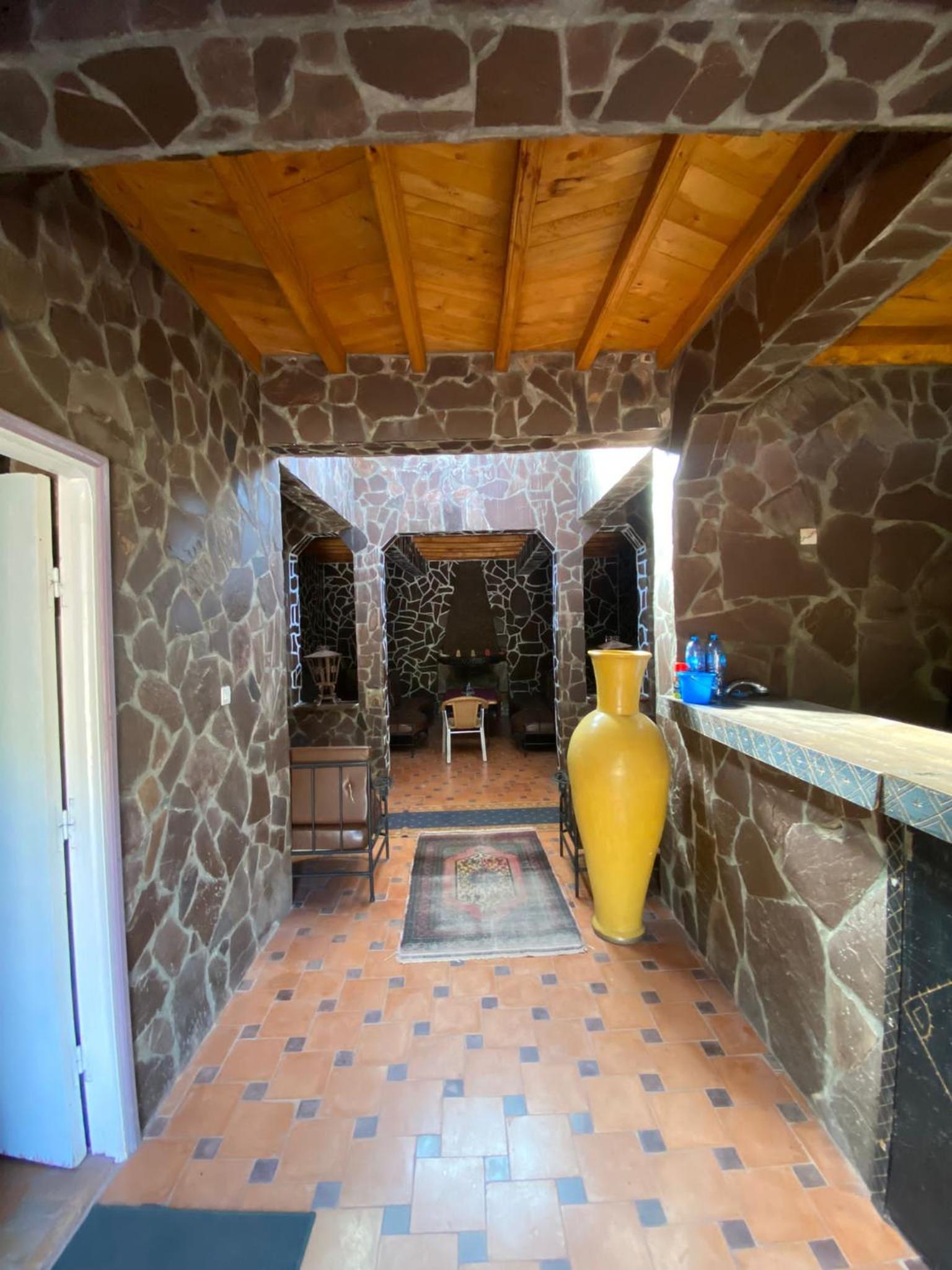 Double or Twin Room with Mountain View photo 3