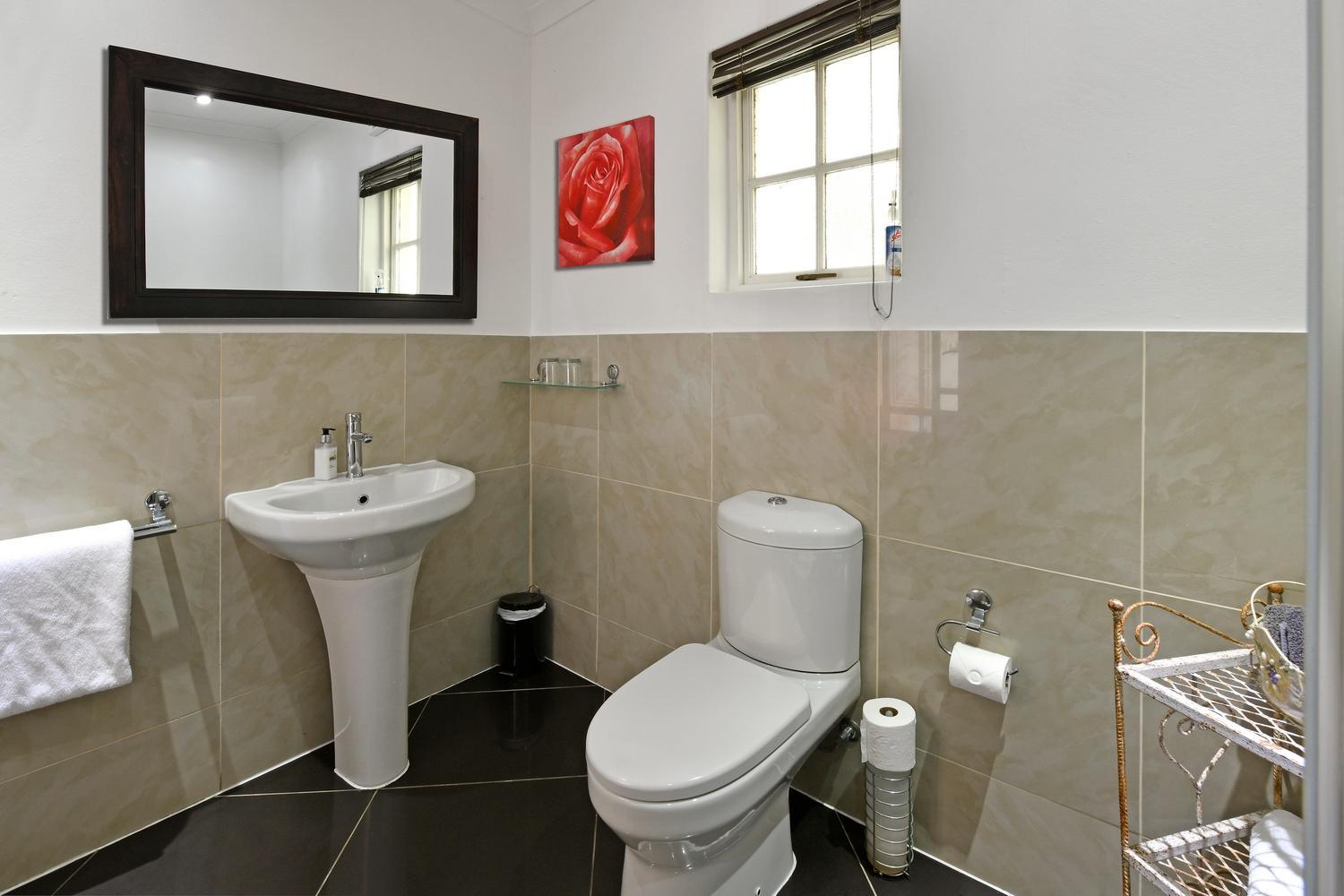 Premium Garden Room - King Double / Twin photo 3