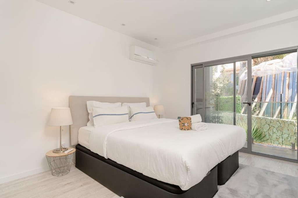 Villa photo 1