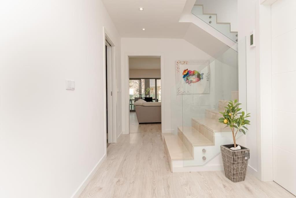 Villa photo 2