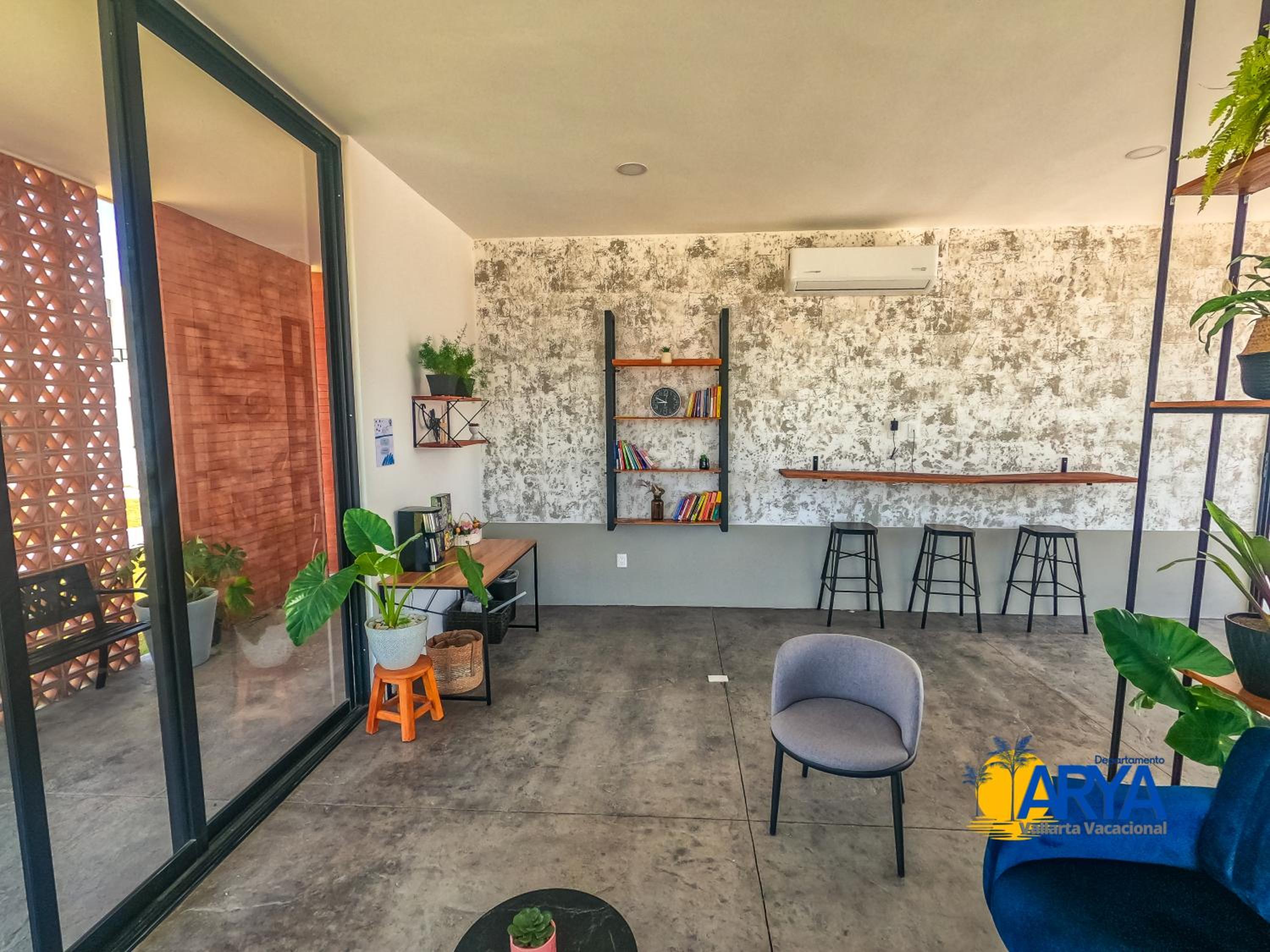 Two-Bedroom House - Photo 27