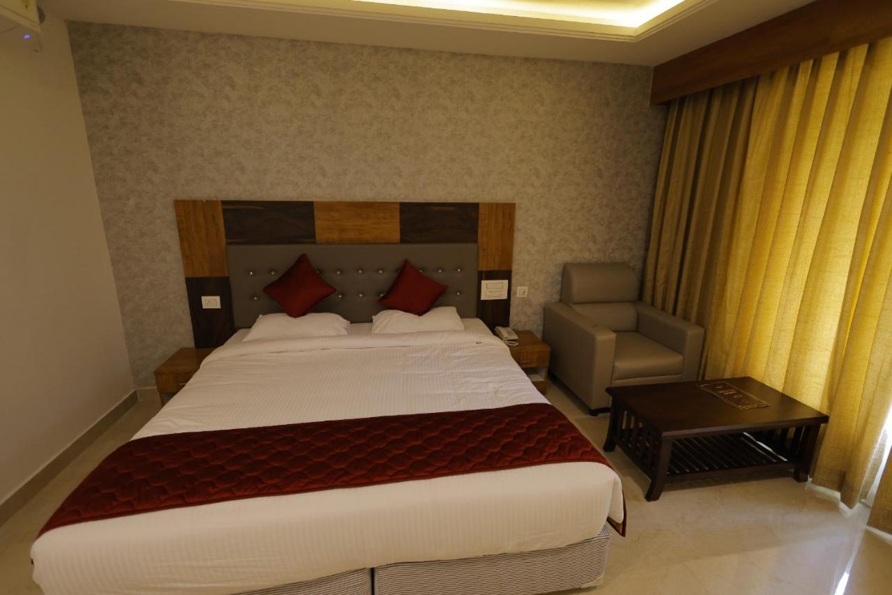 Deluxe Room - Photo 4