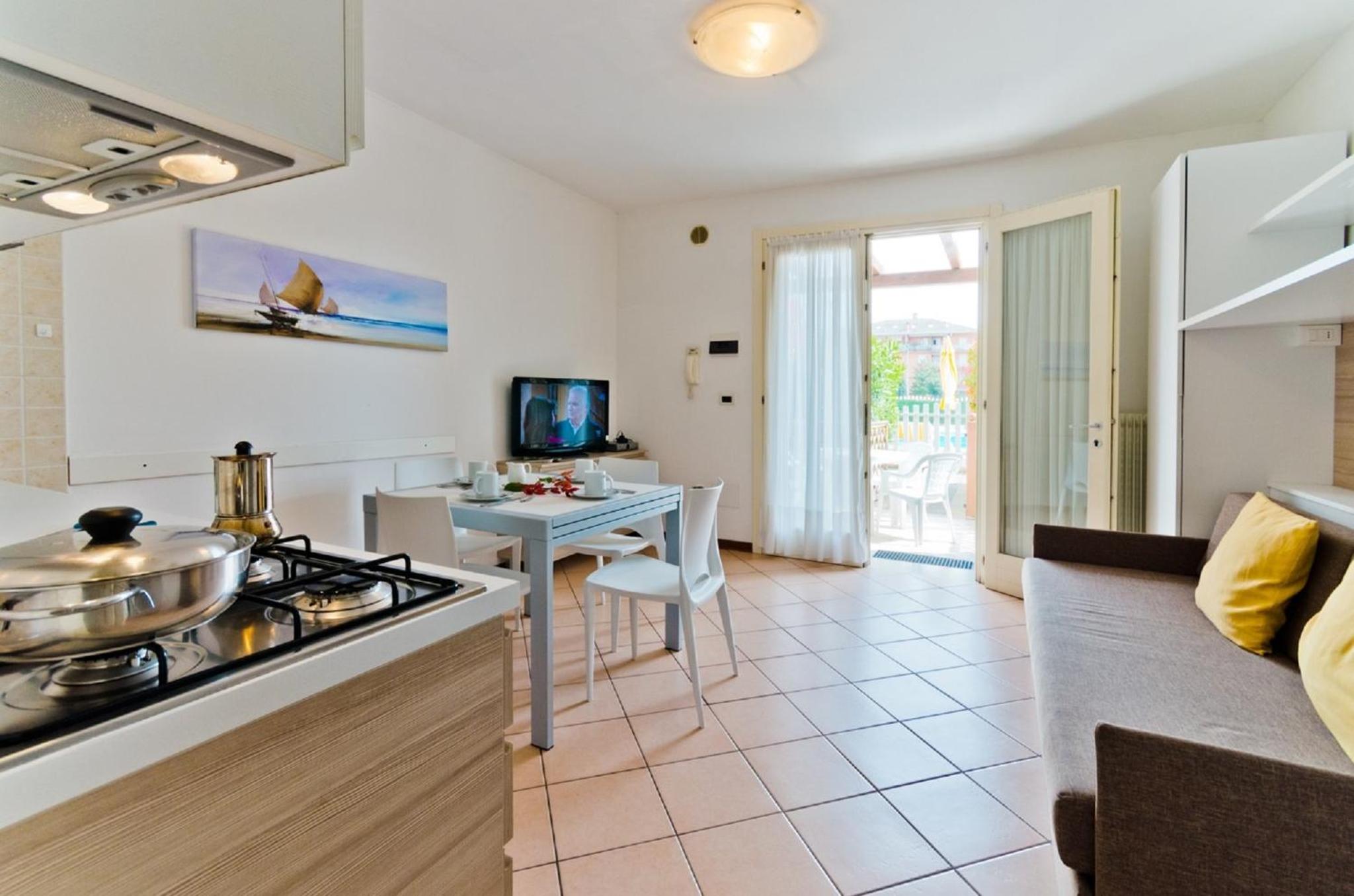 One-Bedroom Apartment (5 Adults) - Photo 11